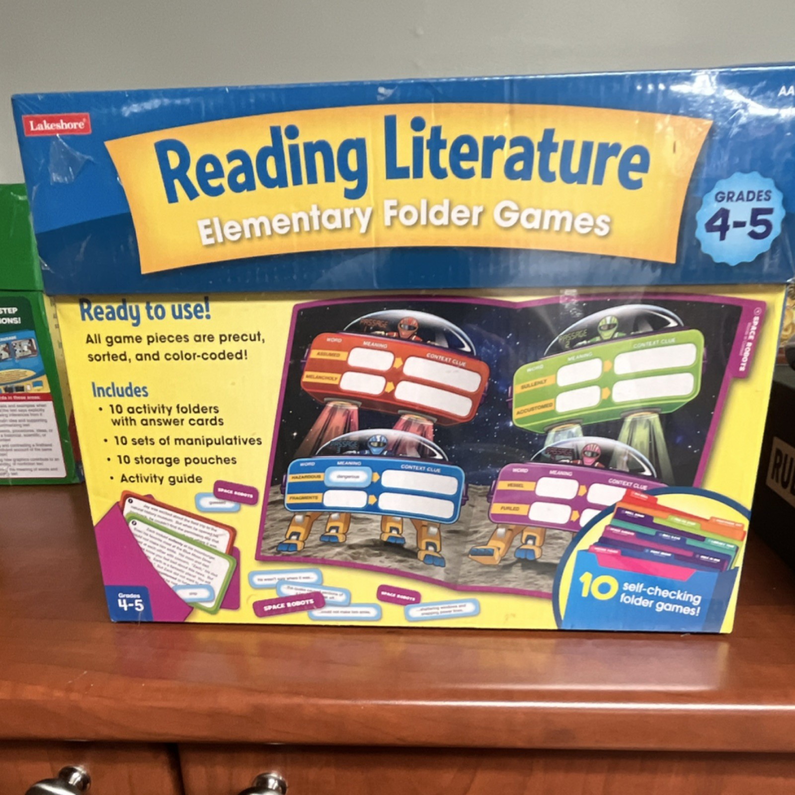 Lakeshore Reading Literature Folder Games Grades 4-5 Space Robots. Brand new