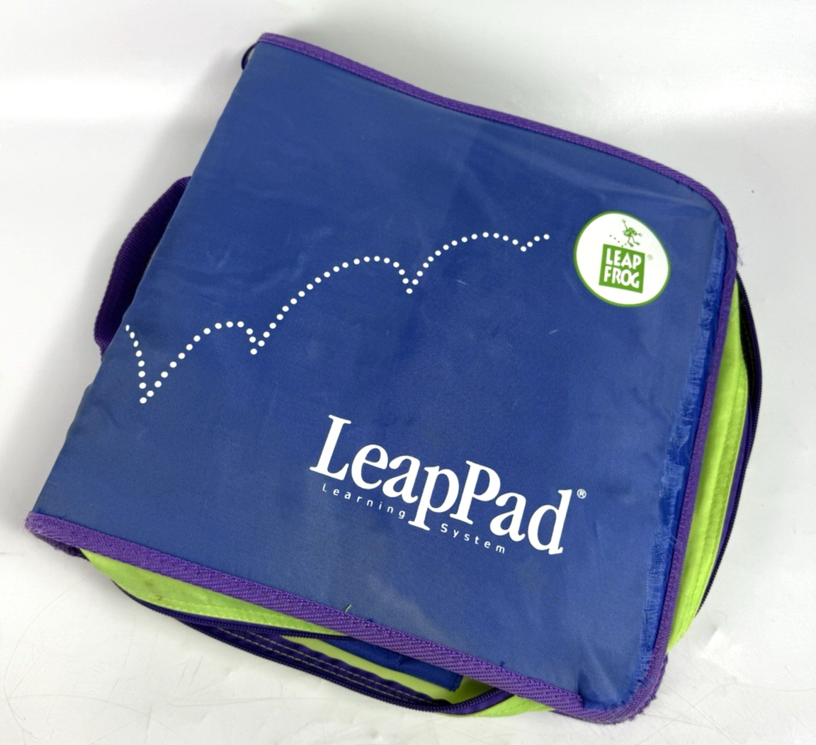 2001 LeapFrog Leap Pad Learning System, Blue & Green 4 books/cartridges WORKS