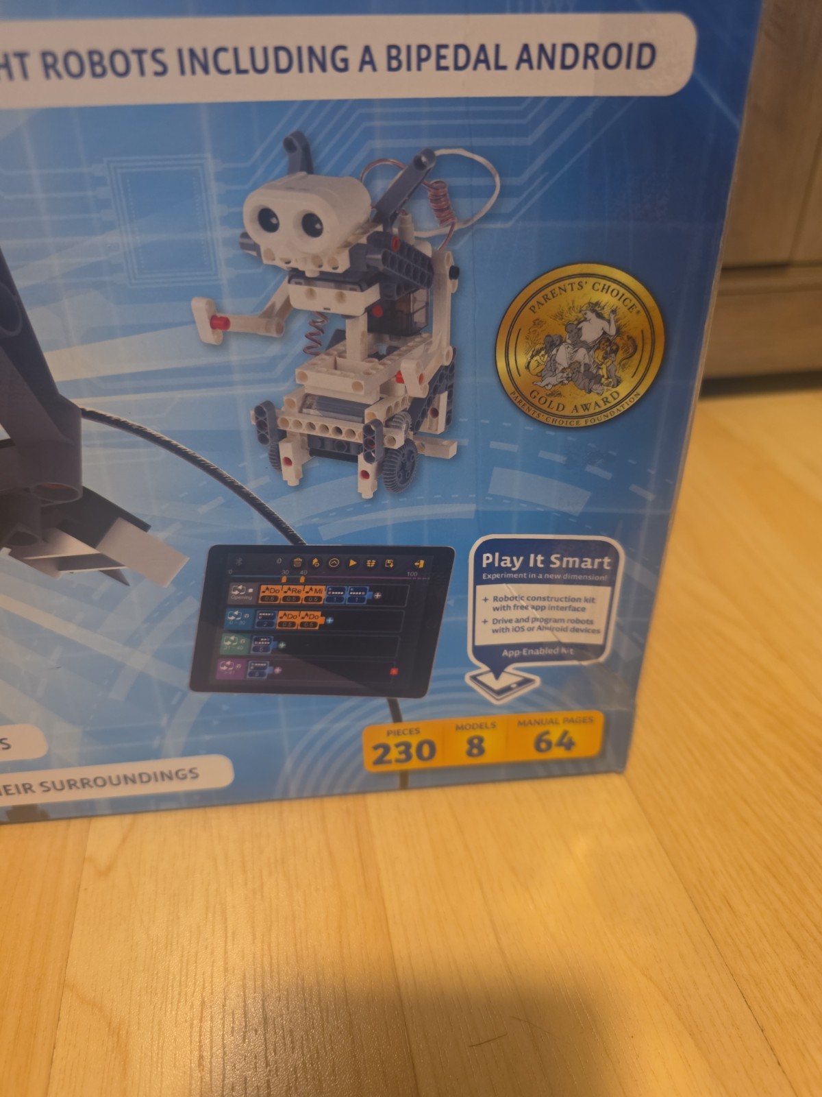 Thames & Kosmos Robotics Smart Machines STEM Kit builds 8 Robots for Kids 8+