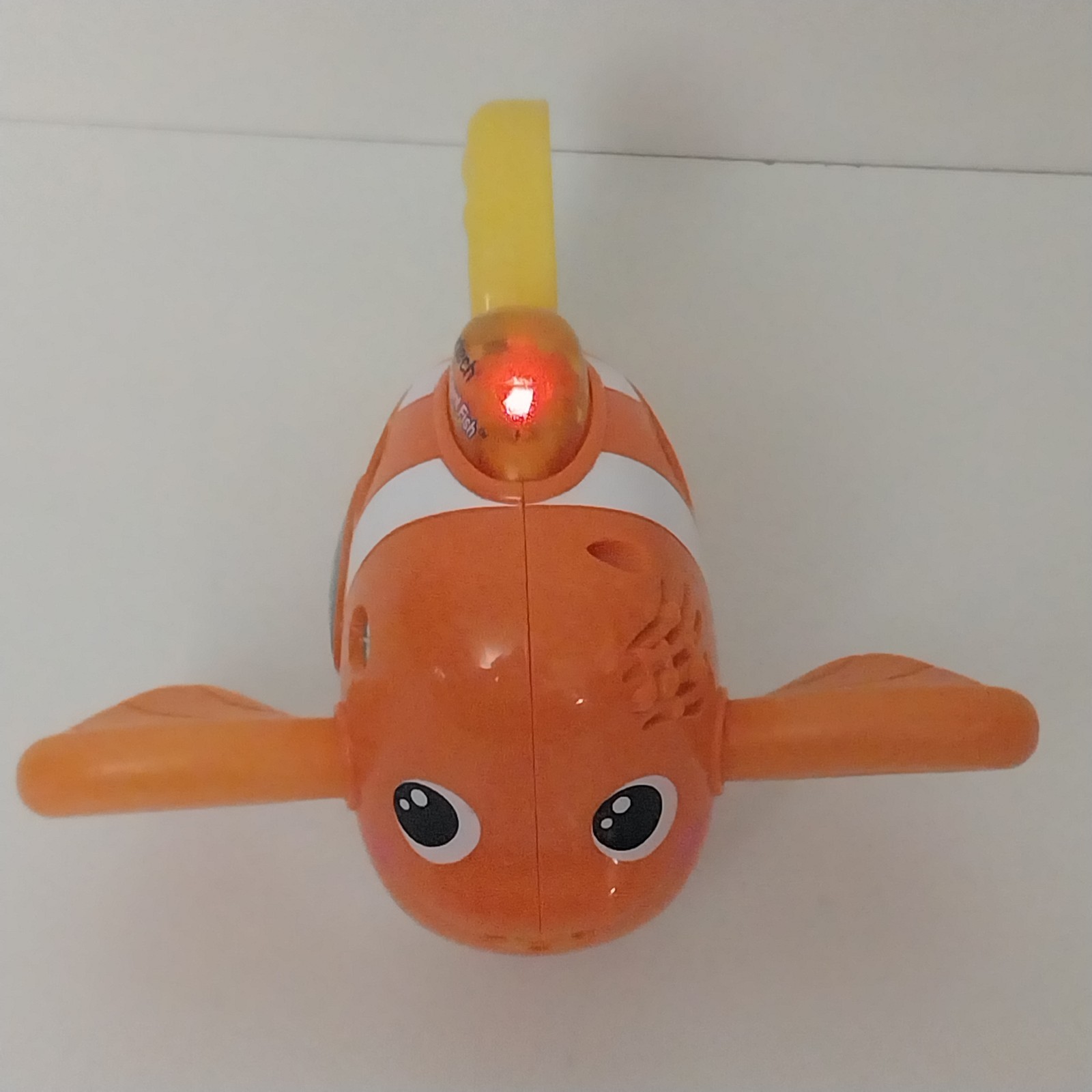 vtech sing and count fish – interactive clown nemo fish