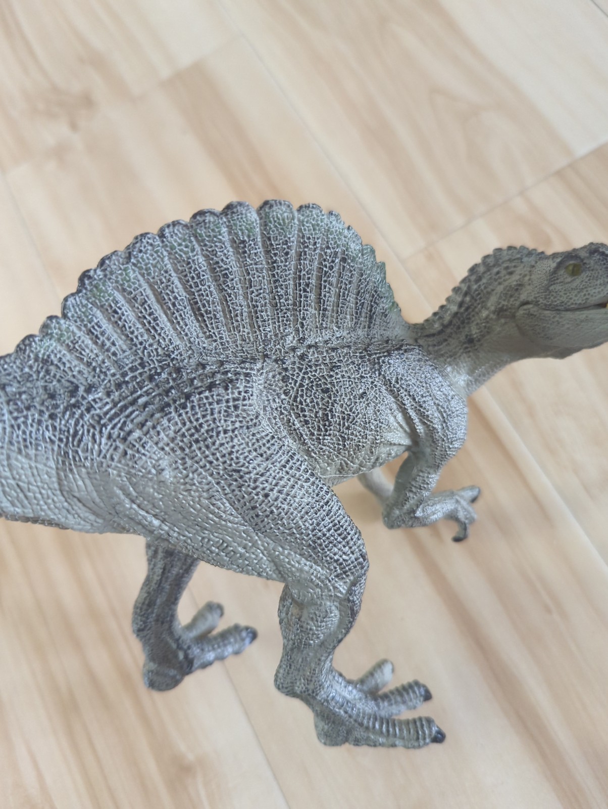 Papo Spinosaurus Figure Gray Prehistoric Dinosaur Animal Figurine 12″ Long