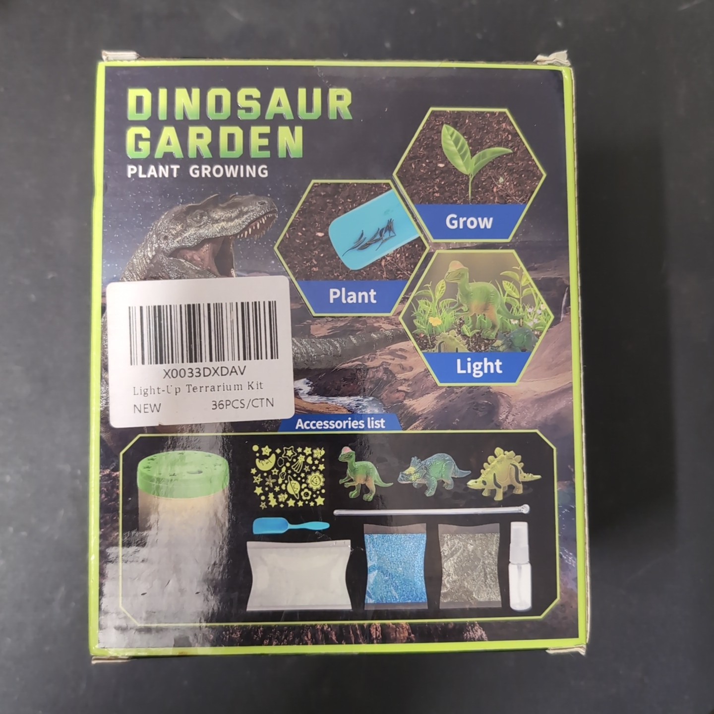 New LED Light-Up Dino World Terrarium Kit Complete with 3 Dinosaurs Stem