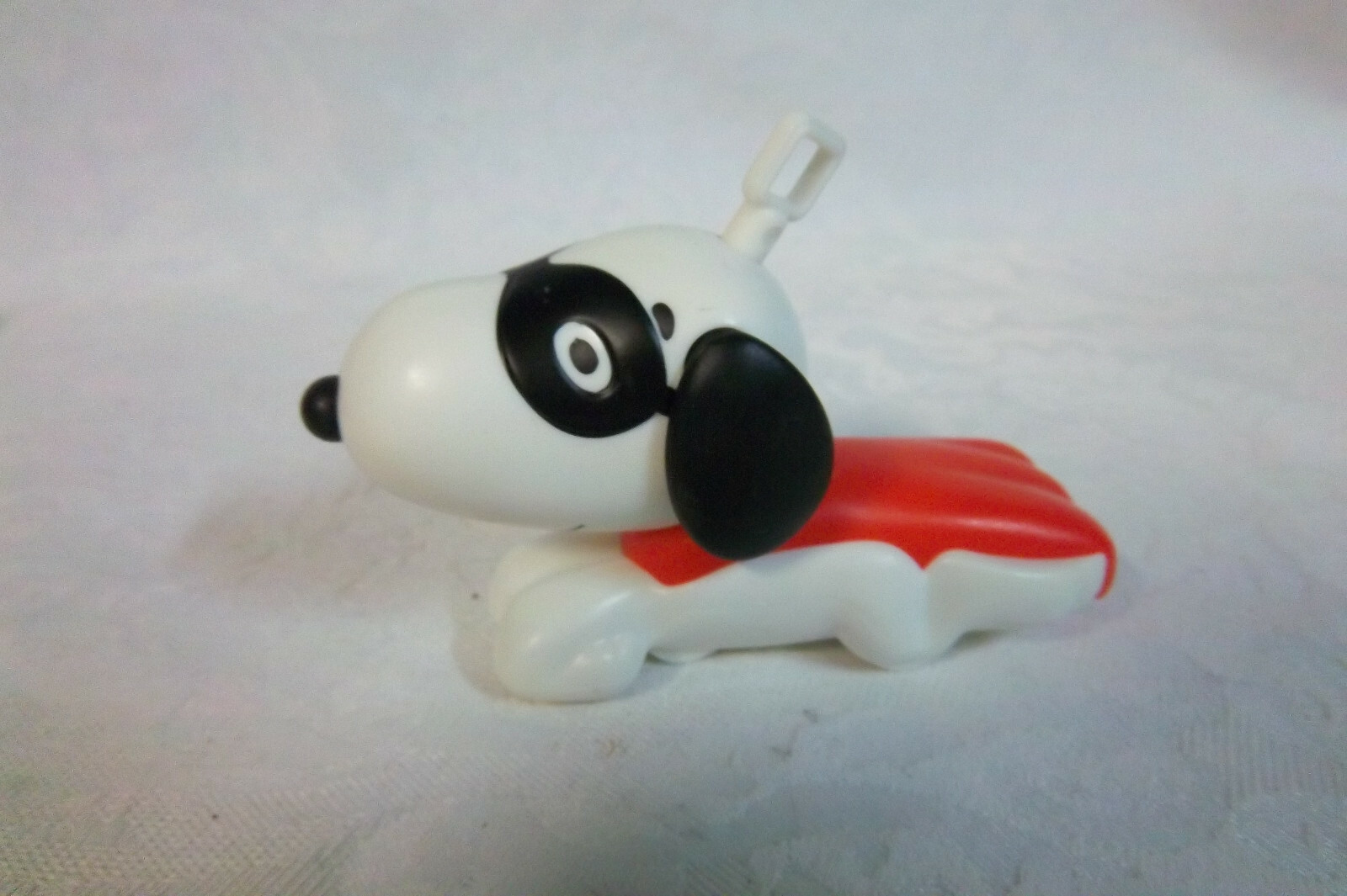 Assorted Peanuts 2016 McDonalds Snoopy Figures 4″ Toy