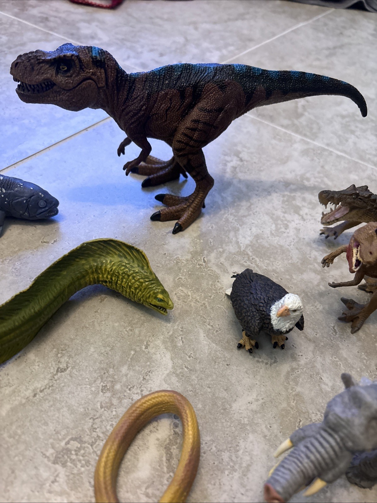 2005 Safari Frilled Lizard Dinosaur Papo Lizard Prehistoric Fish Boa Ice Age