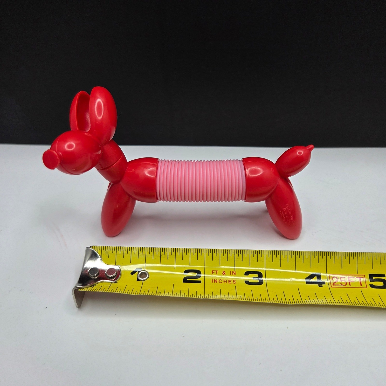 Zuru Tangle Pets Balloon Dog Fidget Toy Red Pink Expandable Sensory Toy 4-8in