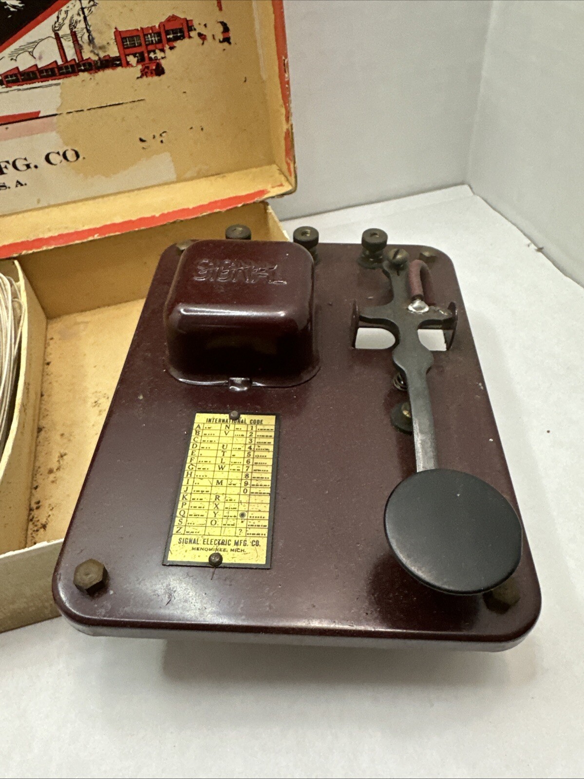 1930’s R-70 Model Signa Jr. Twin Wireless by Signal Electric Mfg. Co. Complete