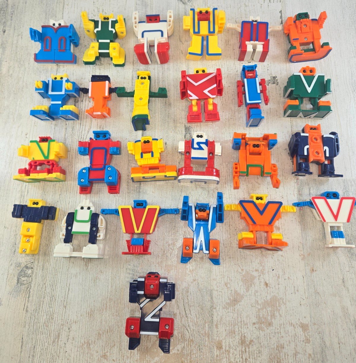 Lakeshore Alpha Bots Transformer Robots Letter Learning Toys Lot of 25
