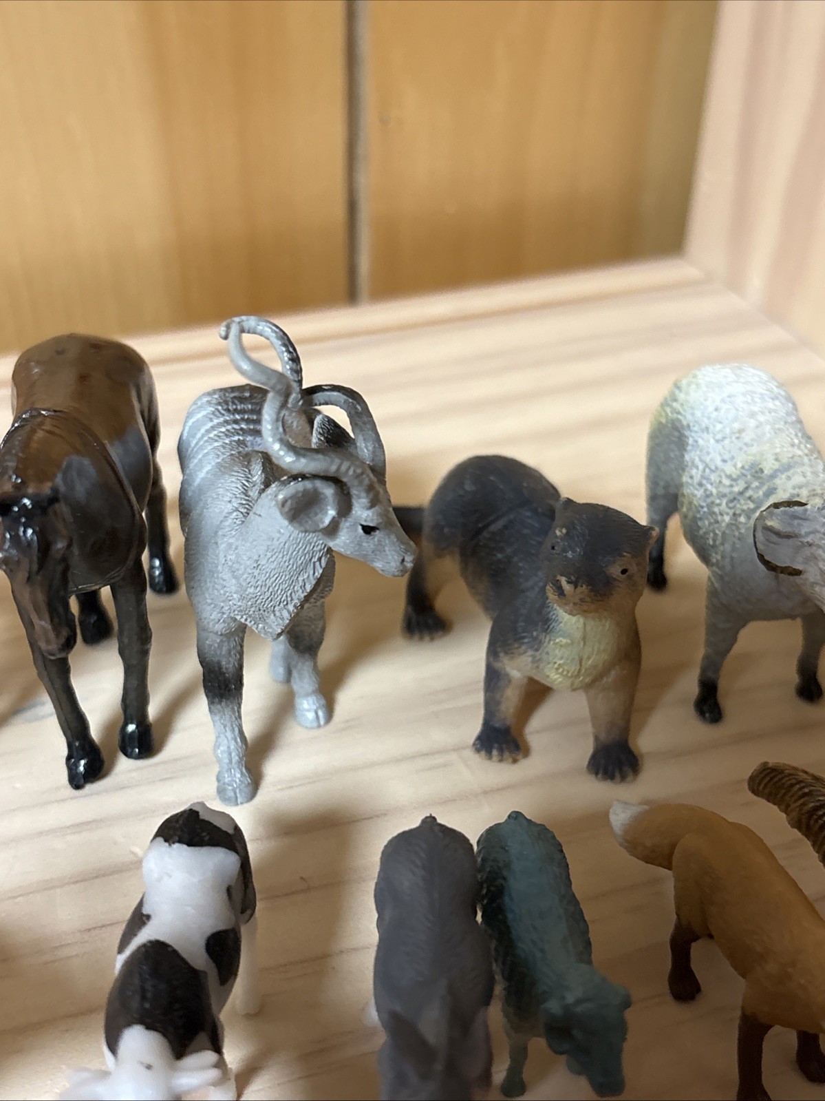 Animal Figure Zoo Safari Farm Wildlife Plastic Toys Mixed Animals Lot of 27