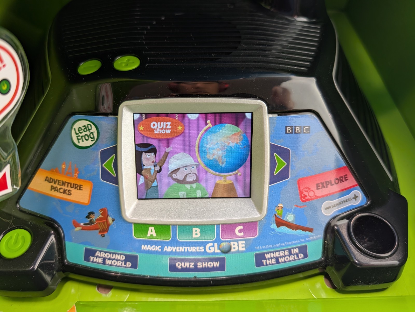 LeapFrog Magic Adventures Globe Interactive World Navigation – Please Read