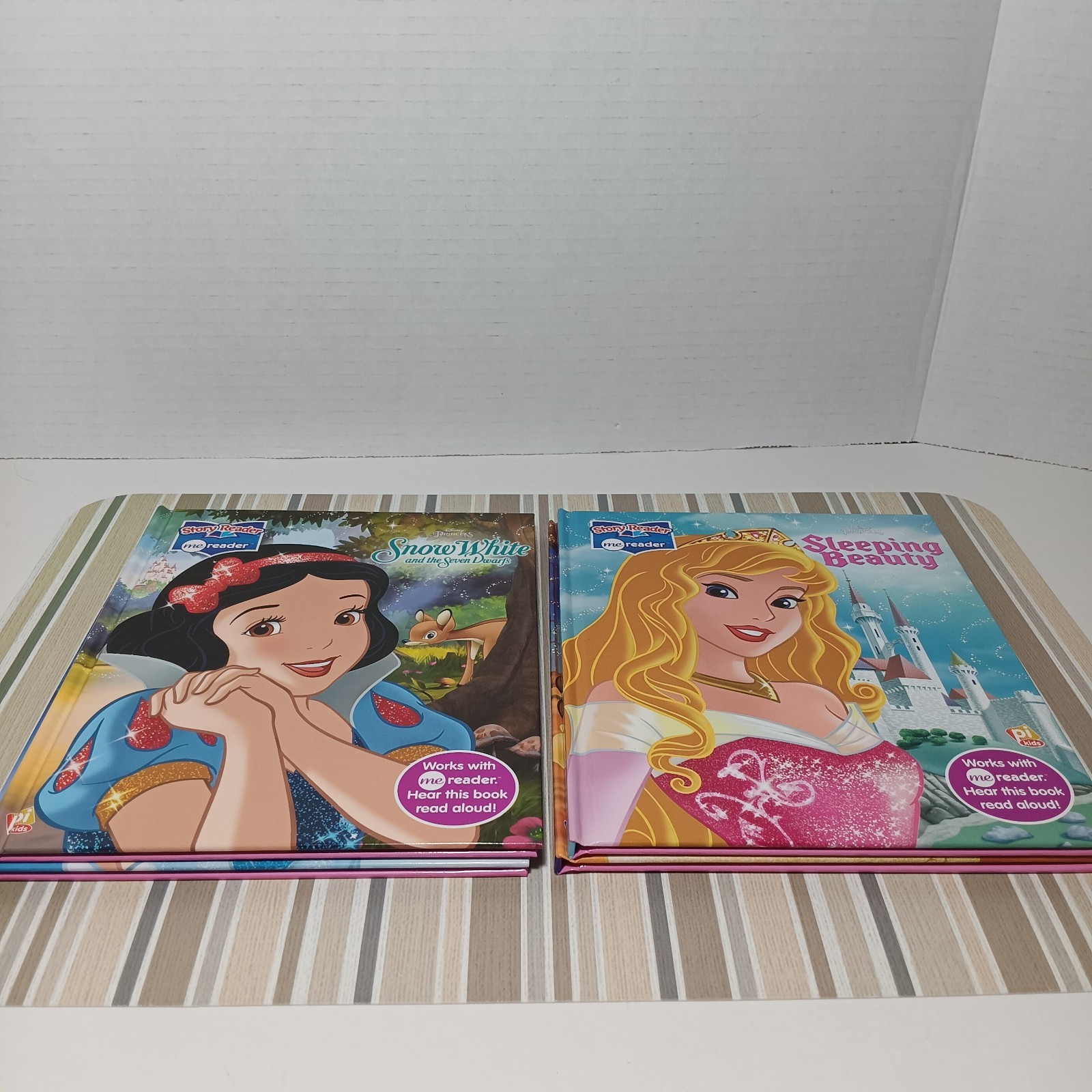 Disney Princess Me Reader Electronic Reader and 8-Book Library Set – Works!