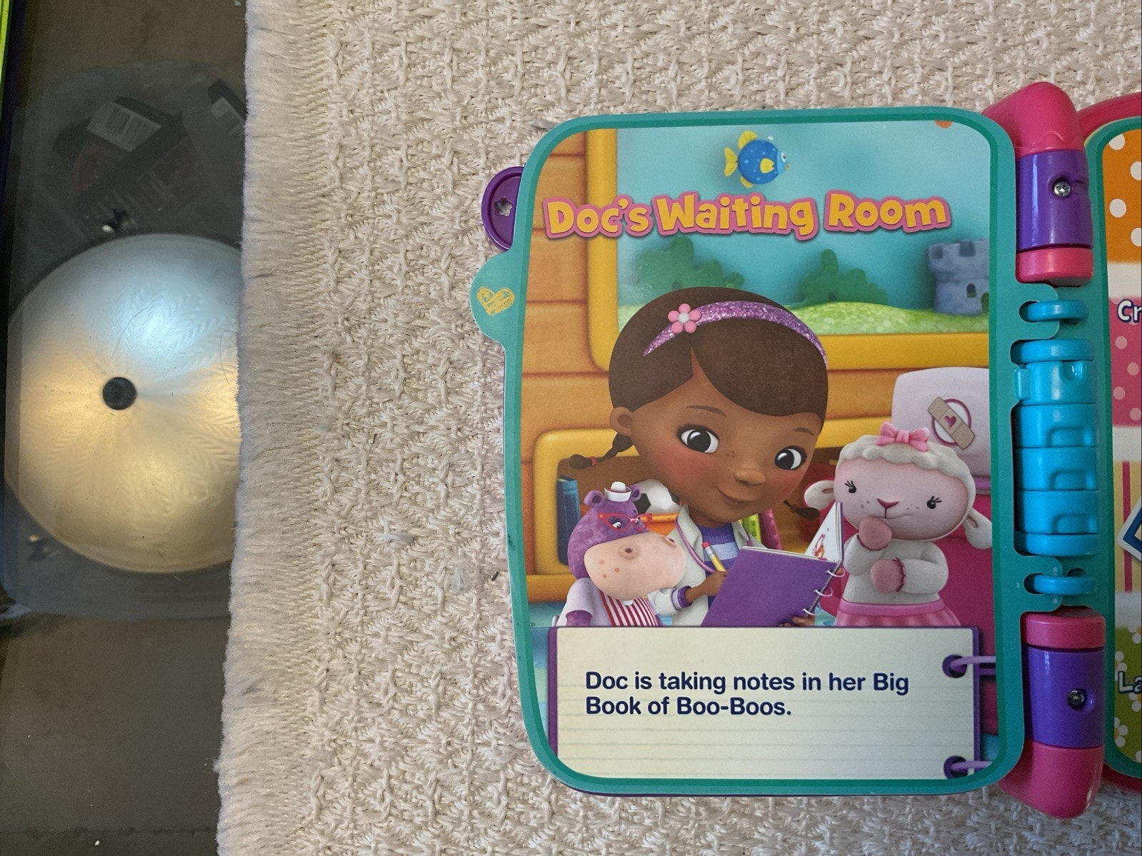 VTech Disney Jr. Doc McStuffins Discover and Learn BIG BOOK OF BOO-BOOS – Works!
