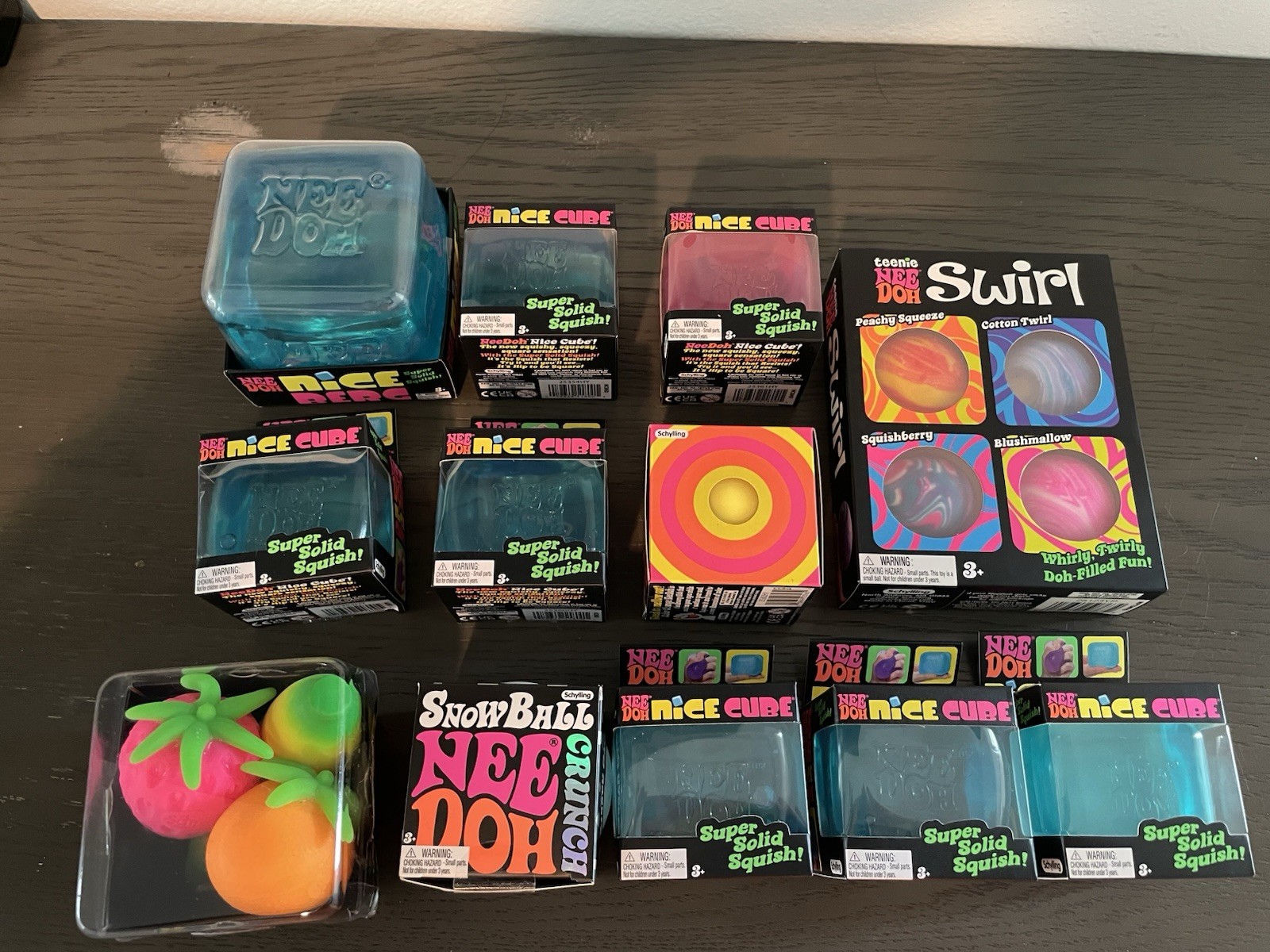 Needoh lot, Swirls, Nice Cube, Nice Berg, Fruit, Snow Crunch, Color Changer