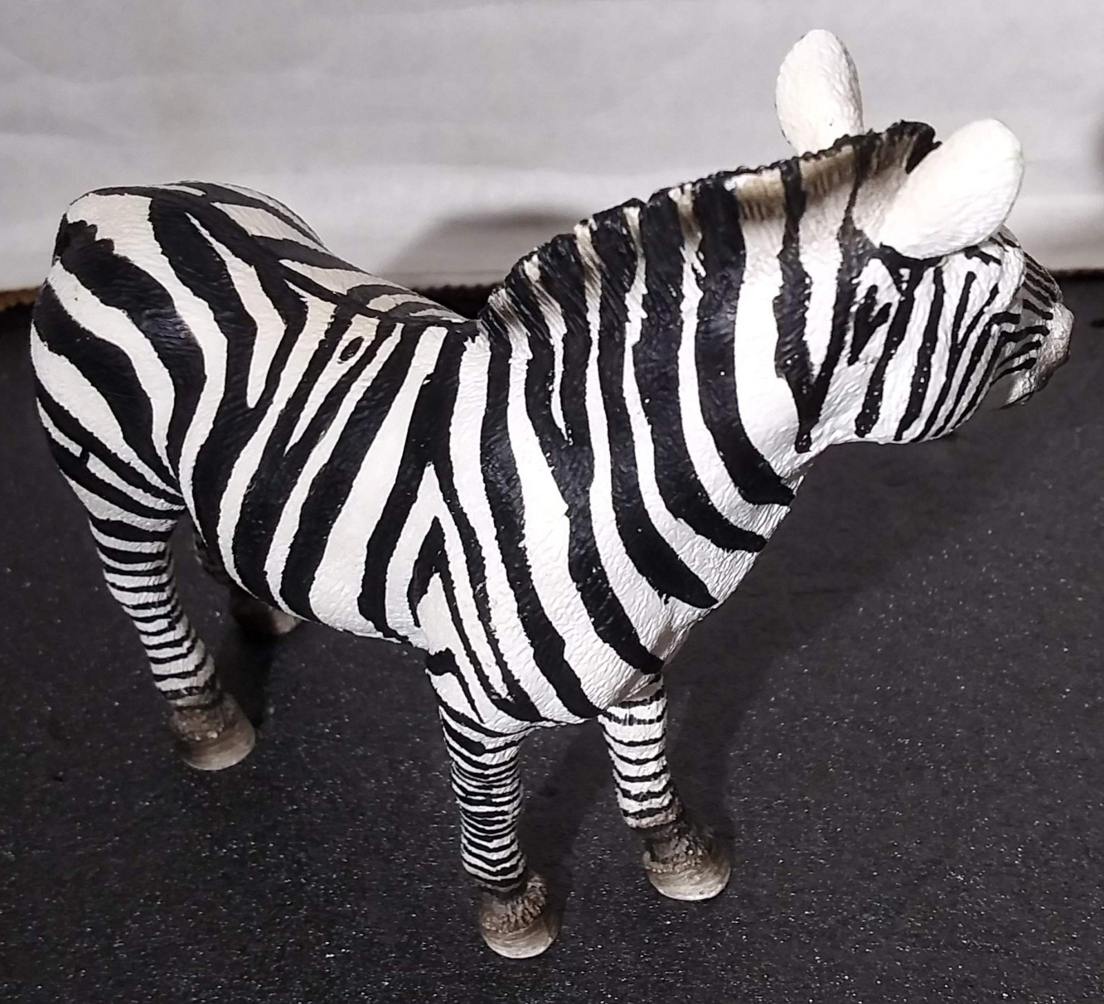 2008 Schleich Zebra Figure Black White Horse Wildlife Zoo Animal Figurine