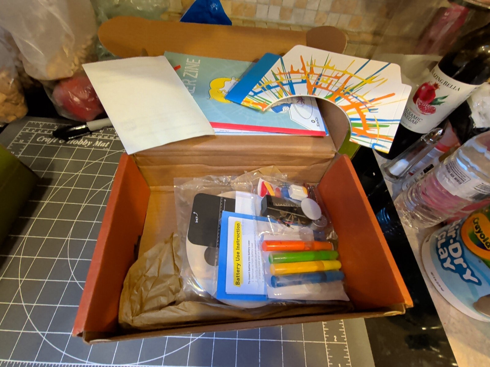 KiwiCo Tinker Crate Make Your Own SPIN ART MACHINE Stem Kit 9-14 CLASSROOM OPEN