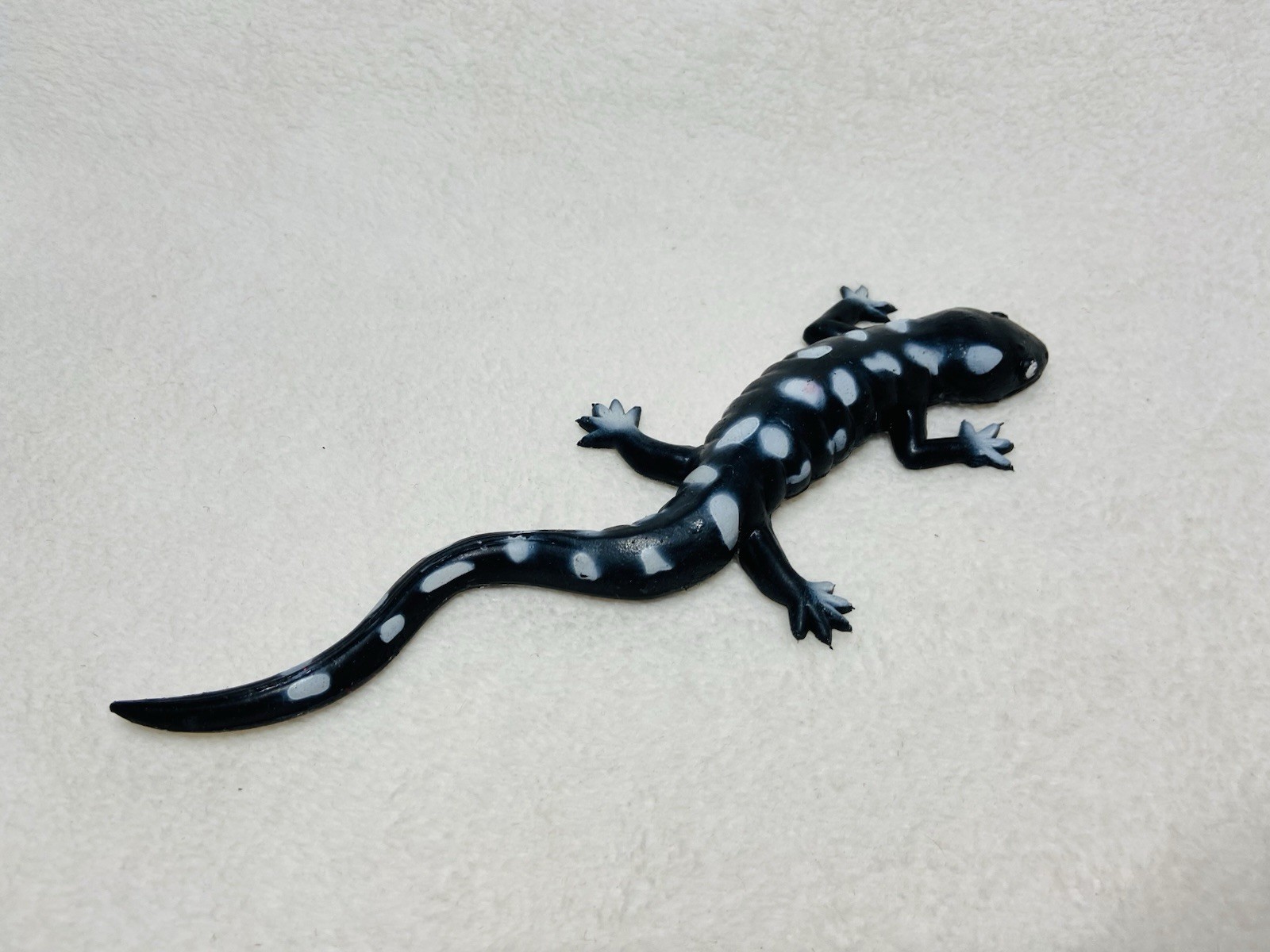 10” 1993 K & M Wild Republic Tiger Salamander Soft Rubber Toy