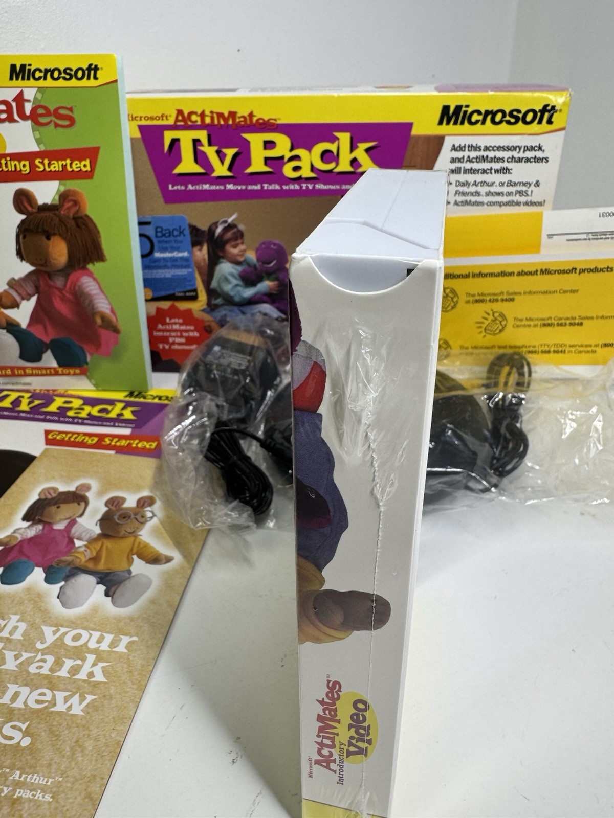Microsoft ActiMates TV Pack 1998 Barney Arthur PBS Compatible NEW Sealed Rare