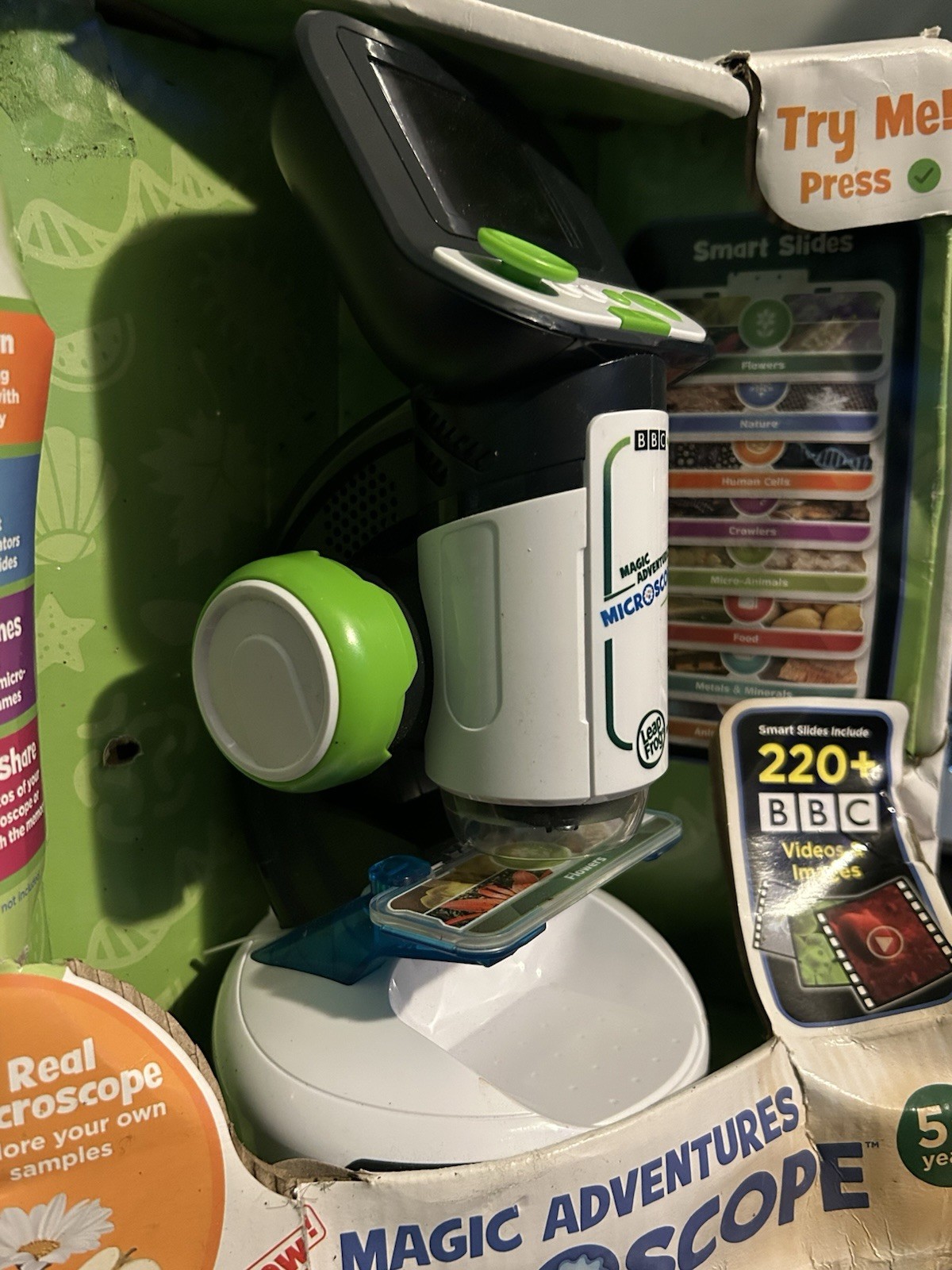 LeapFrog Magic Adventures Microscope BBC Interactive Learn – NEW But DAMAGED BOX