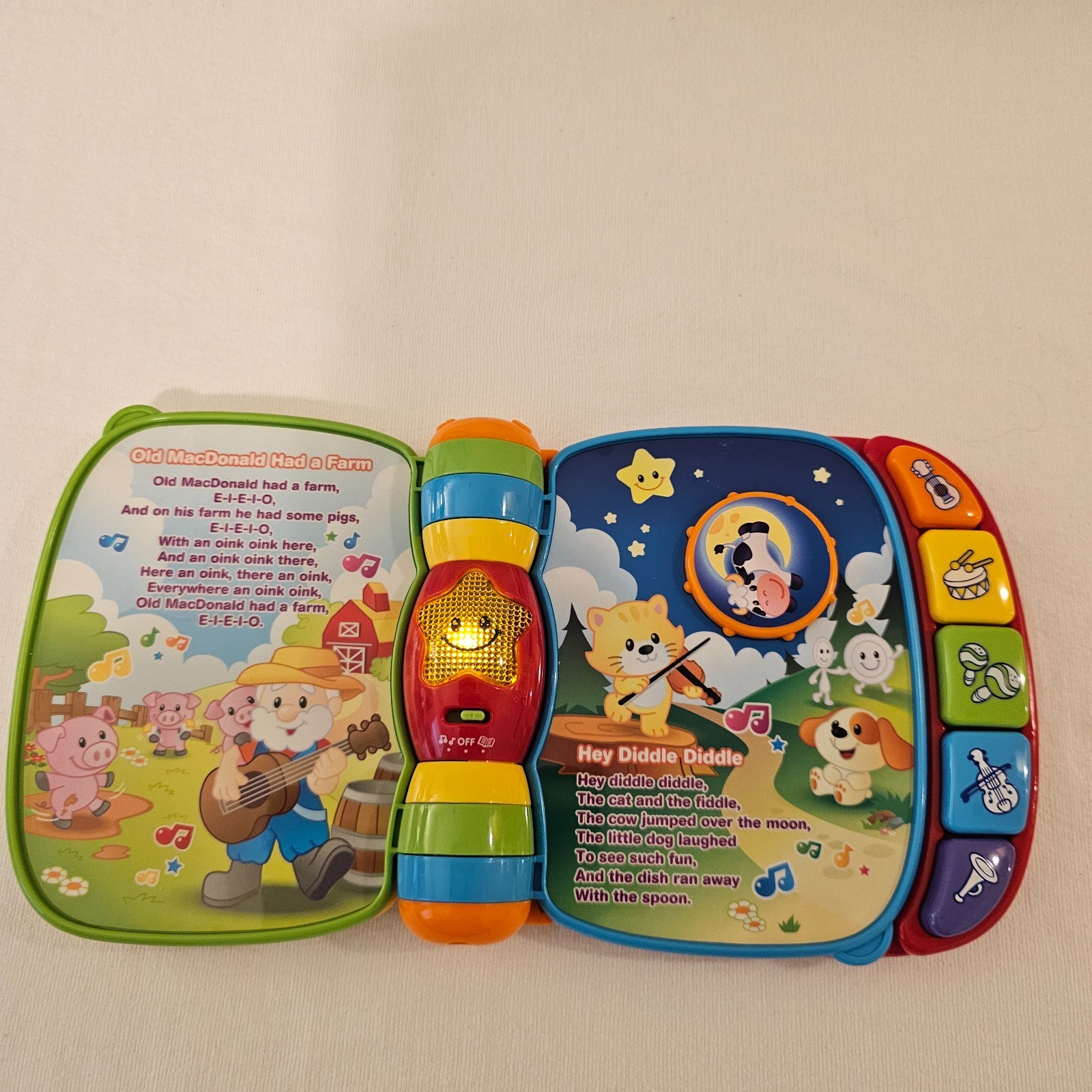 Vtech Musical Rhymes Book ages 6 to 36 months