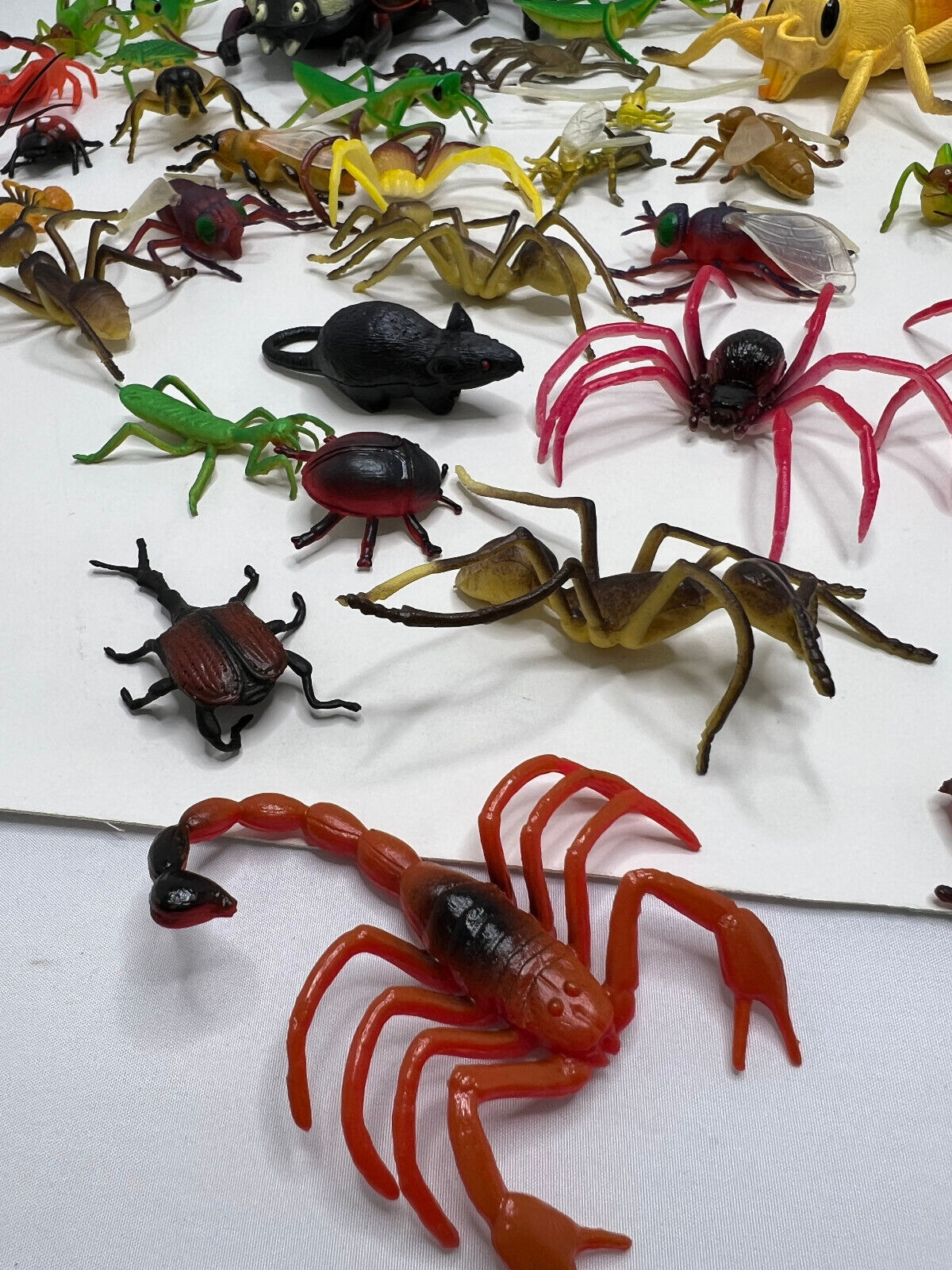 Large Lot of Creepy plastic bugs toy relistic figures