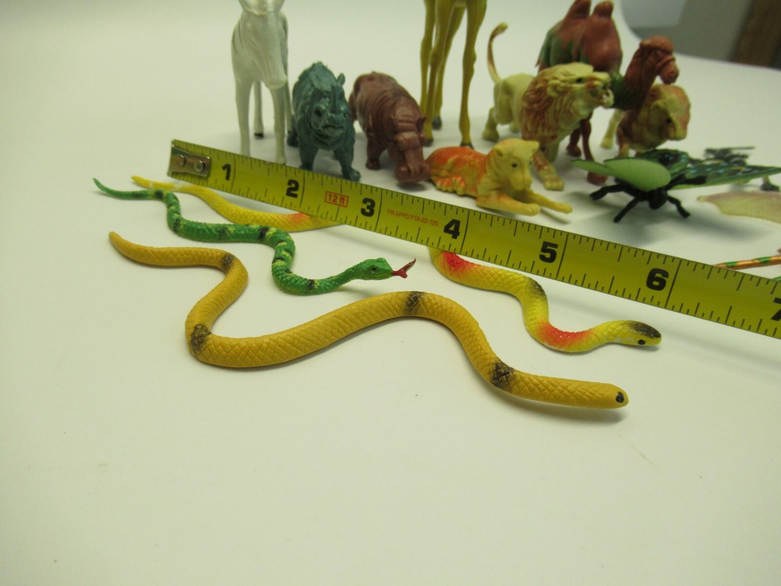 Plastic Molded Miniature Wild Safari Animals Lot of 34 Dinosaurs Spiders Snakes