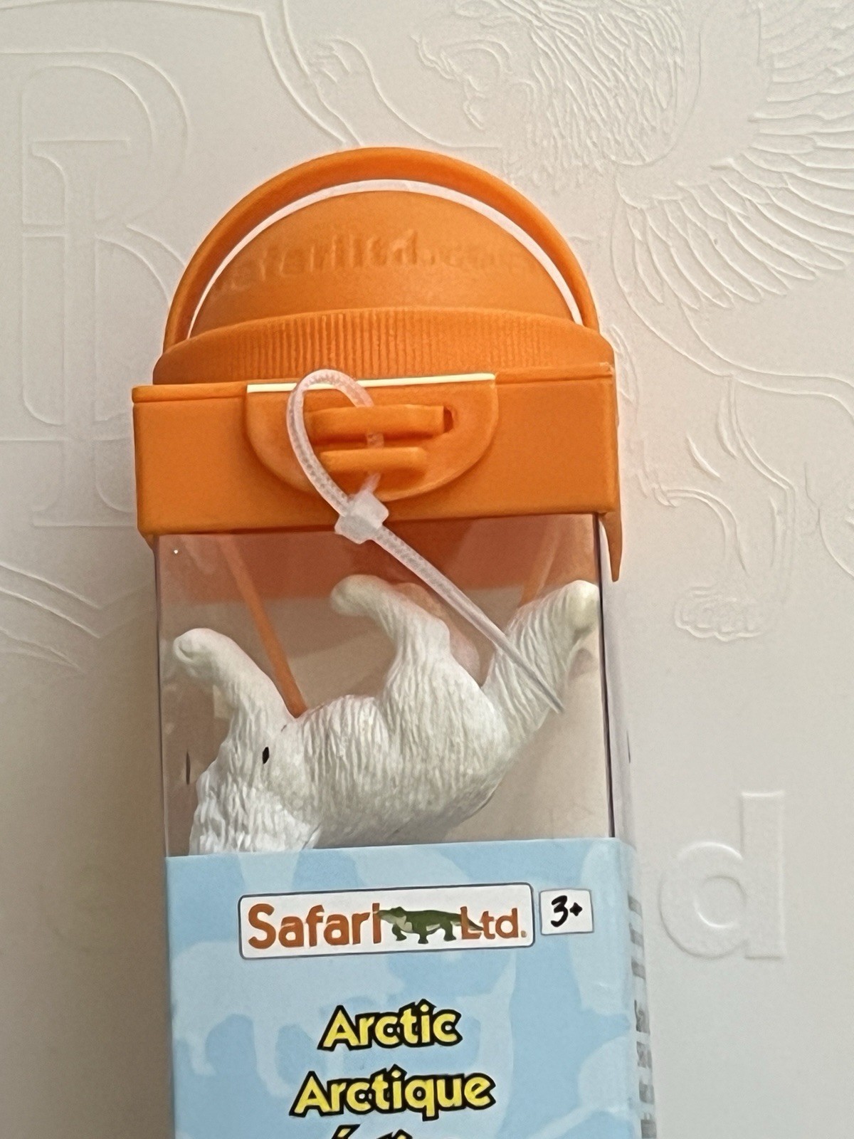 Safari Ltd TOOB Arctic Miniature Toy Figurine Set Kids 10 Pc Animals Igloo NEW
