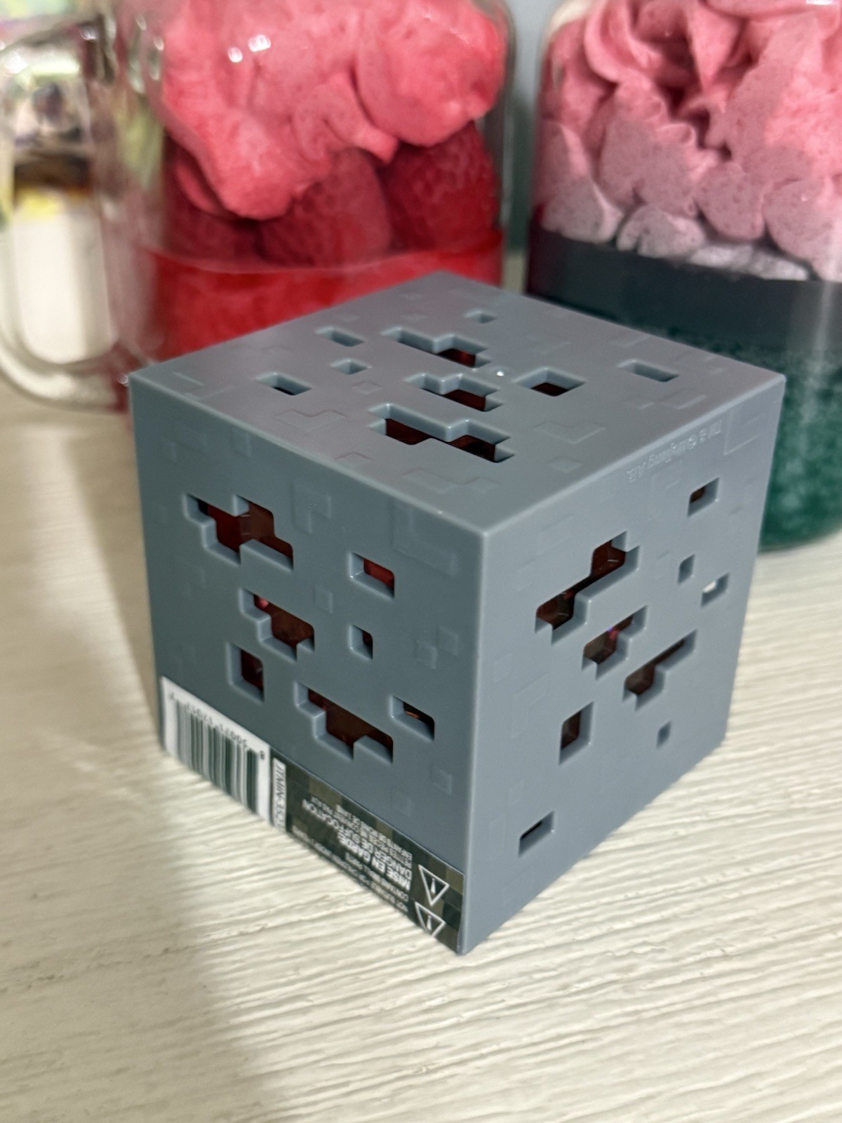 New MINECRAFT JELLY CUBES – RARE Red Viral Squishy Nee Doh Ish Type Fidget