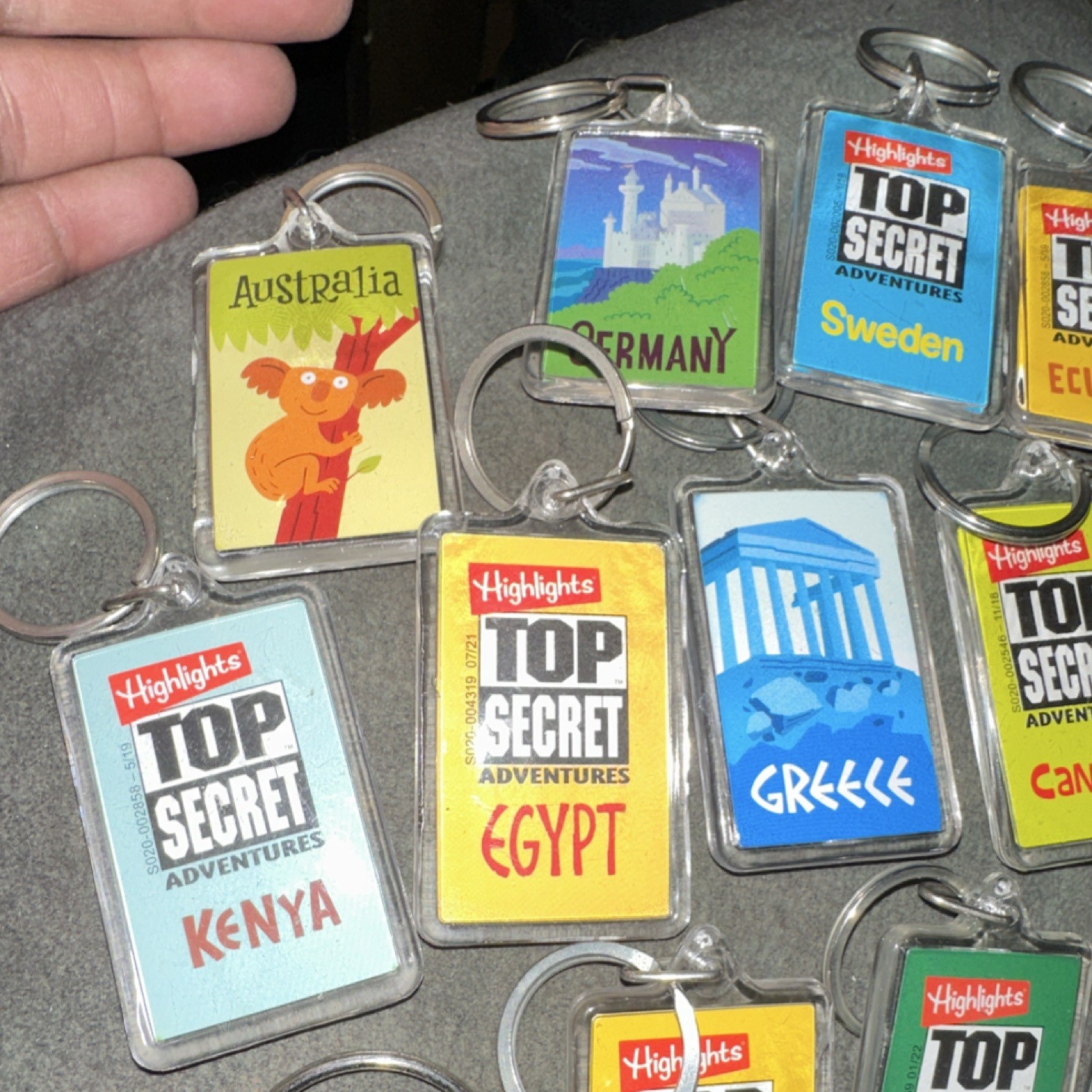 Highlights Top Secret Adventures Geography Keychain Set Greece Australia Germany