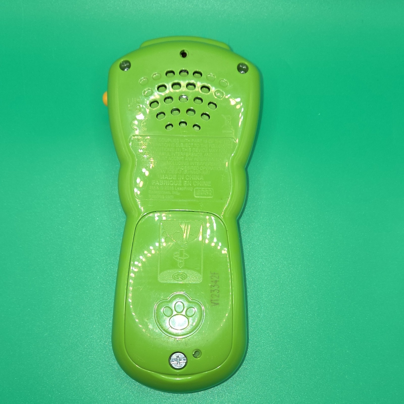 LeapFrog Learning Lights Remote Electronic Toy for 6 Months-3 Years