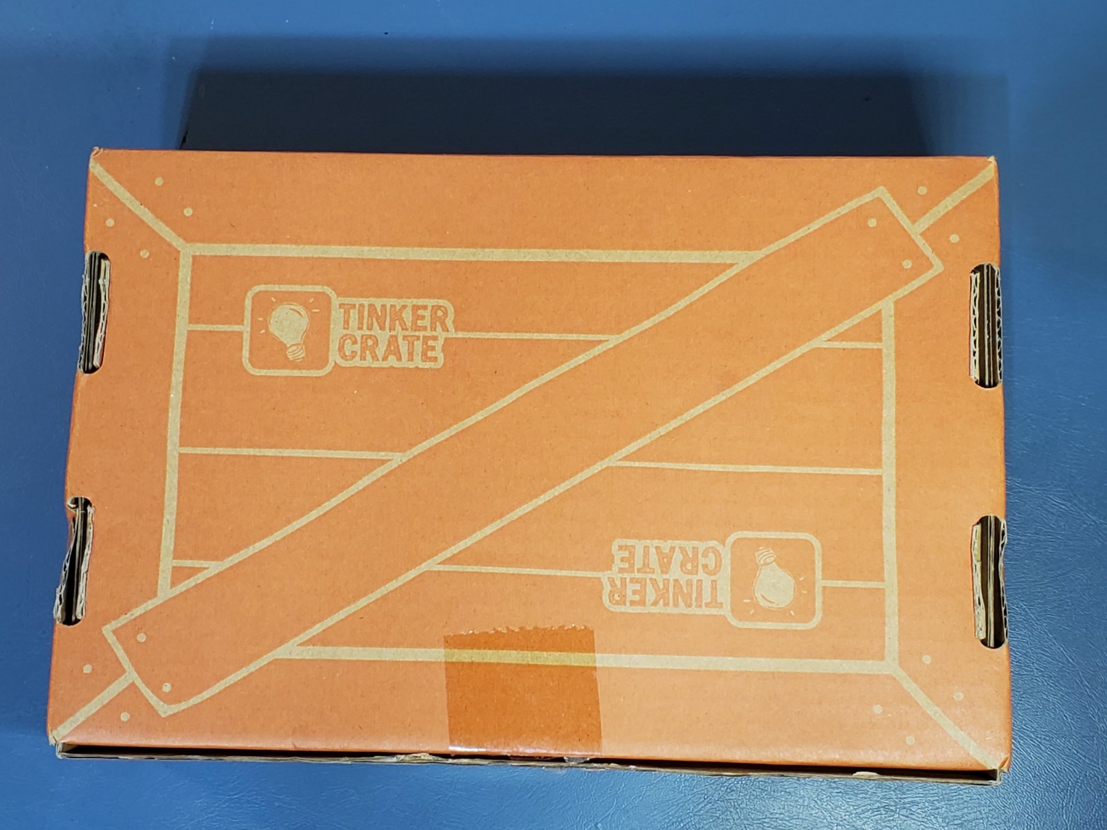 Kiwi Co Tinker Crate “Walking Robot” STEM Kit Toy DIY – Open Box Complete