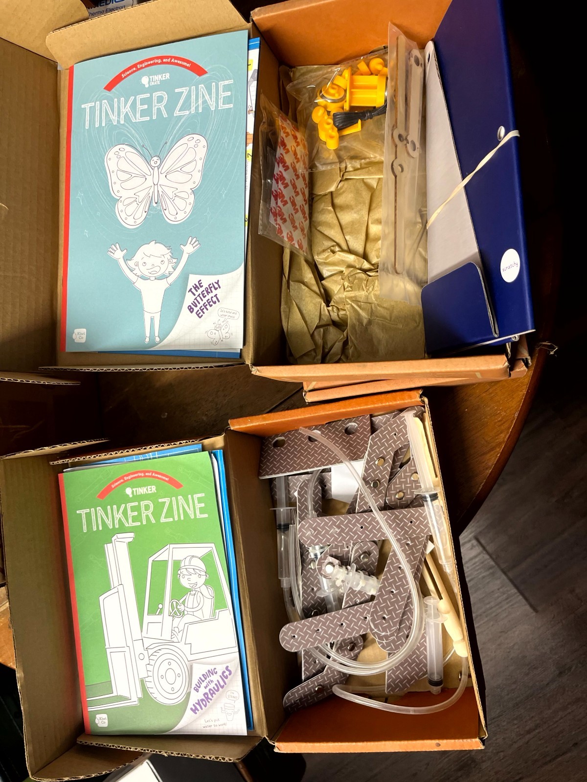 SET OF 2 – Kiwico Tinker Crate Science & Engineering Kit Hydraulics Butterfly Ef