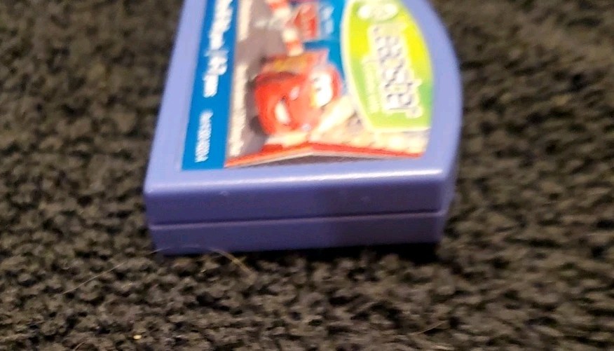 DISNEY PIXAR CARS LEAPFROG LEAPSTER GAME CARTRIDGE Pre-K to 1st Grade 4-7 years