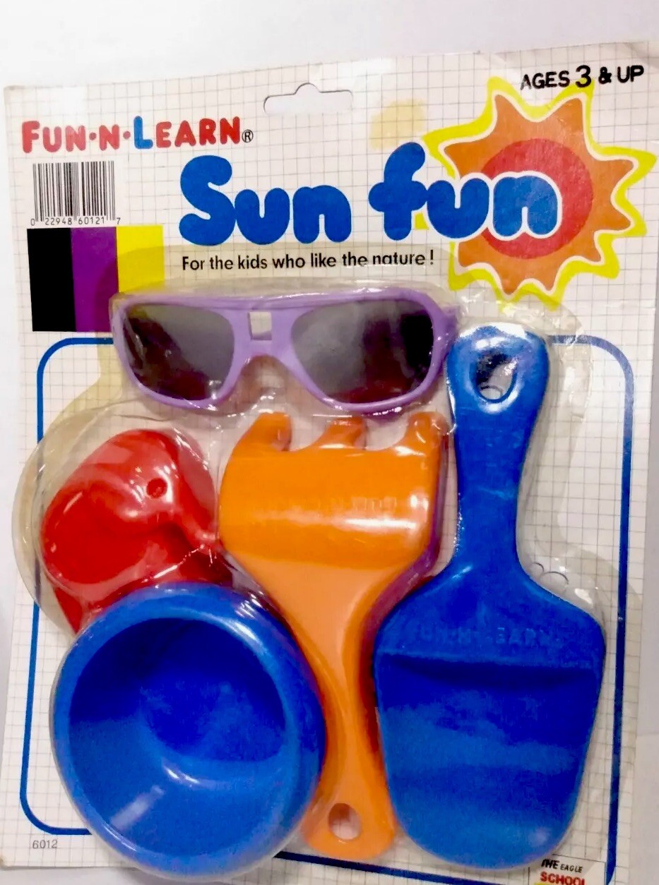 Lot Of 2 The Eagle School Fun N Learn Sun Fun New Collectible Beach Toys Taiwan