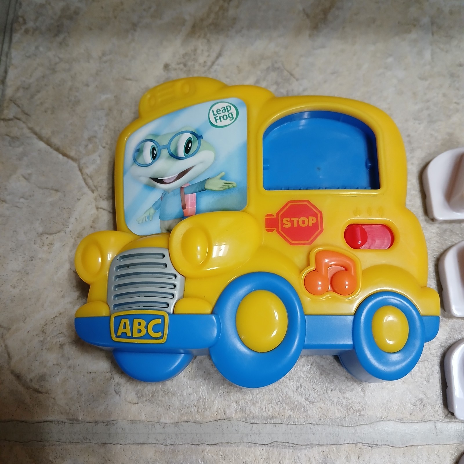 Leap Frog Tads School Bus Fridge Phonics Complete Alphabet 26 Letters Tested