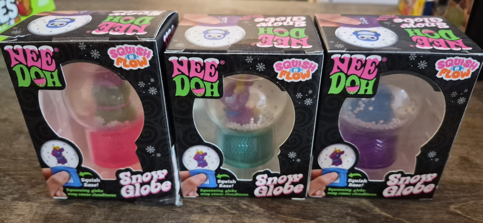 Nee Doh Squish N Flow Snow Globes Set W/Penny The Penguin Squeeze Toy Lot of 3