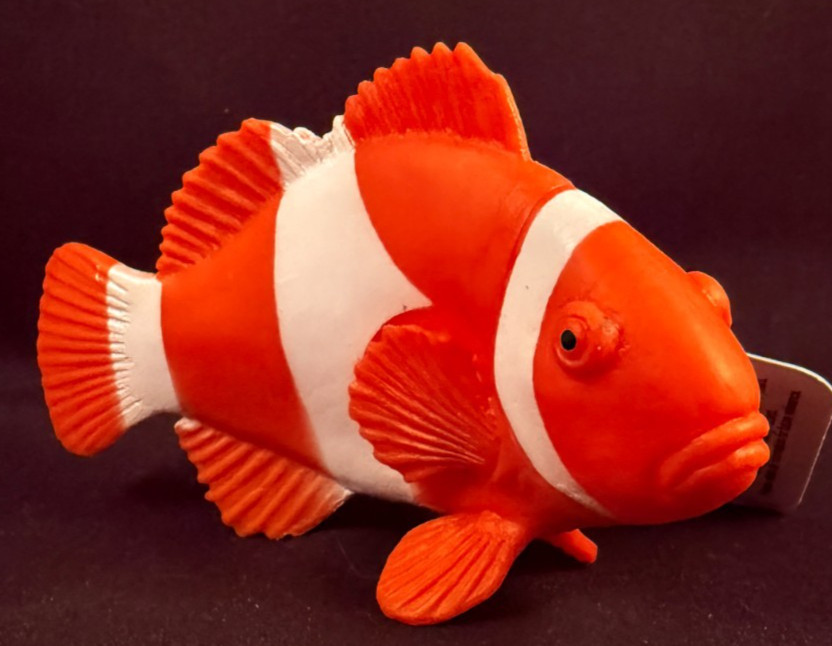 Zoo Troop – Ocean Animals – Clownfish – Wildly Inspired – Ages 3+