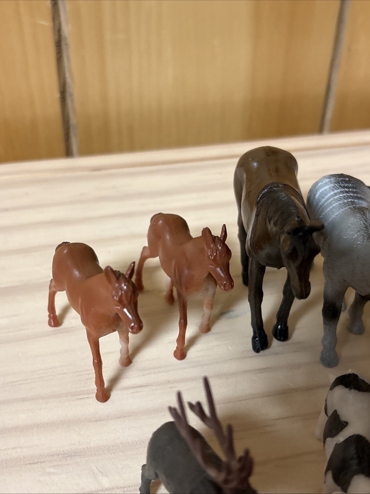 Animal Figure Zoo Safari Farm Wildlife Plastic Toys Mixed Animals Lot of 27