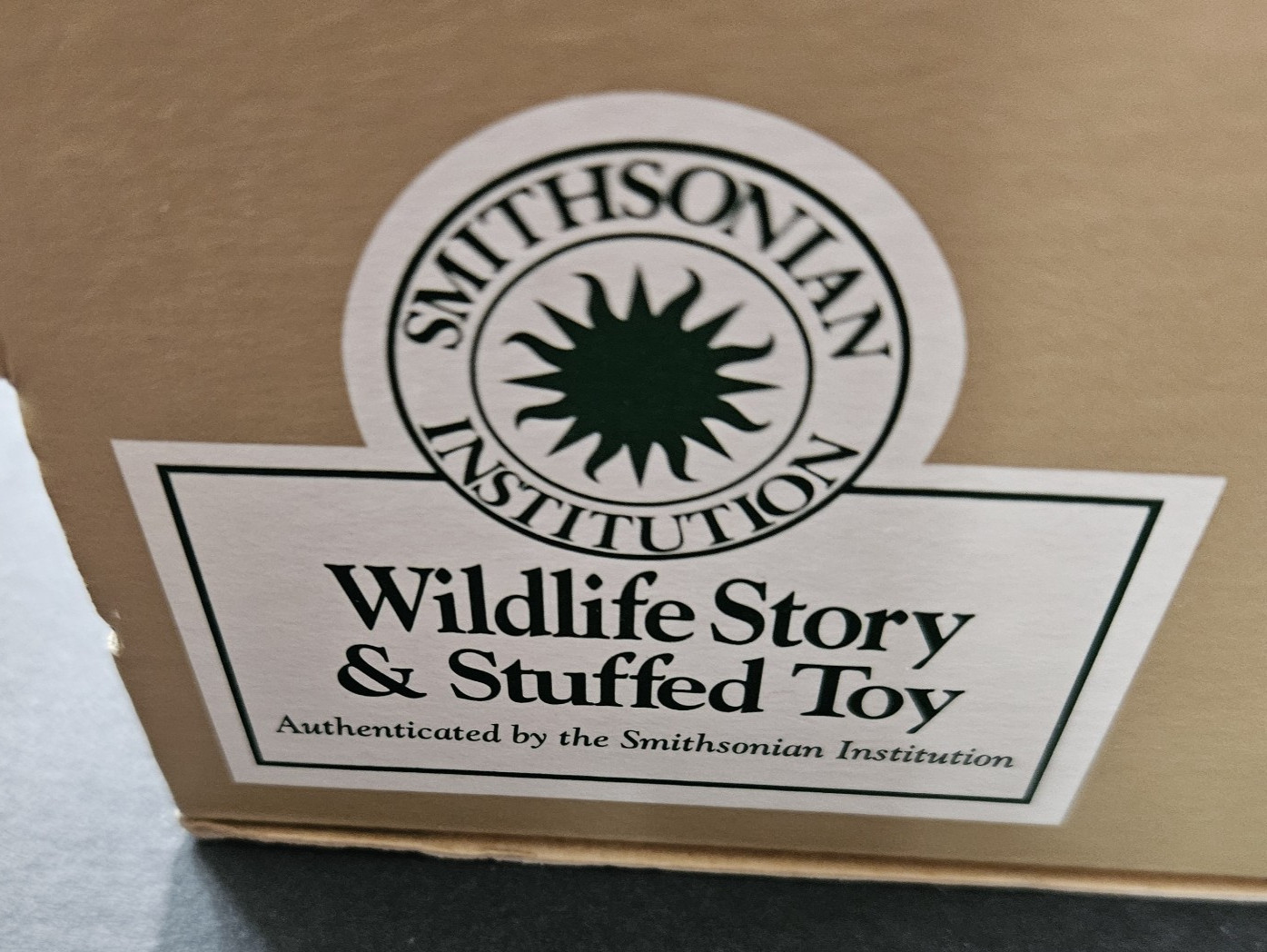 Smithsonian Nature Science Ladybug/Frog Book & Stuffed Animal Plush Toy Lot of 2