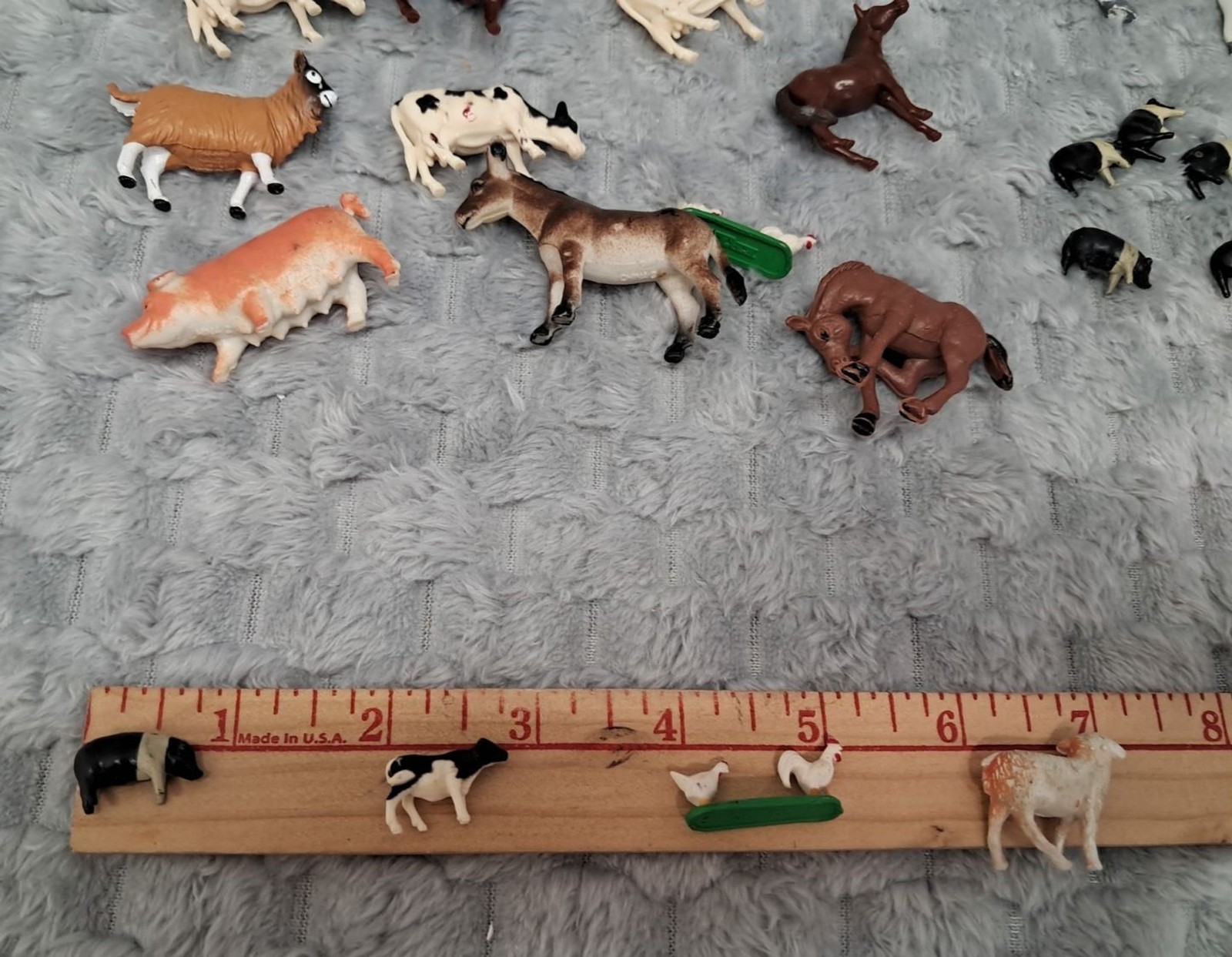 Mixed Lot Plastic Farm Toy Animals ERTL & More Horses Cows Fence Pig Cattle
