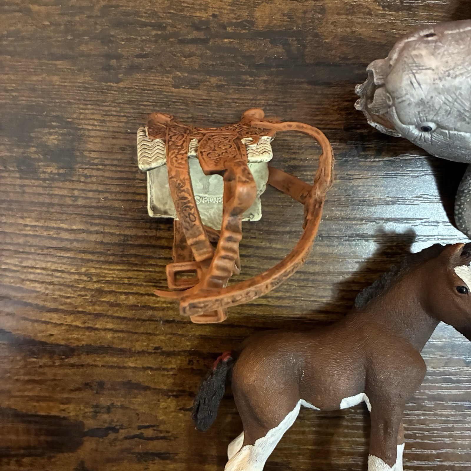 Schleich Figure Lot Animals Knight Dinosaurs Smurfs 1978 2012 Horse Saddle Zebra