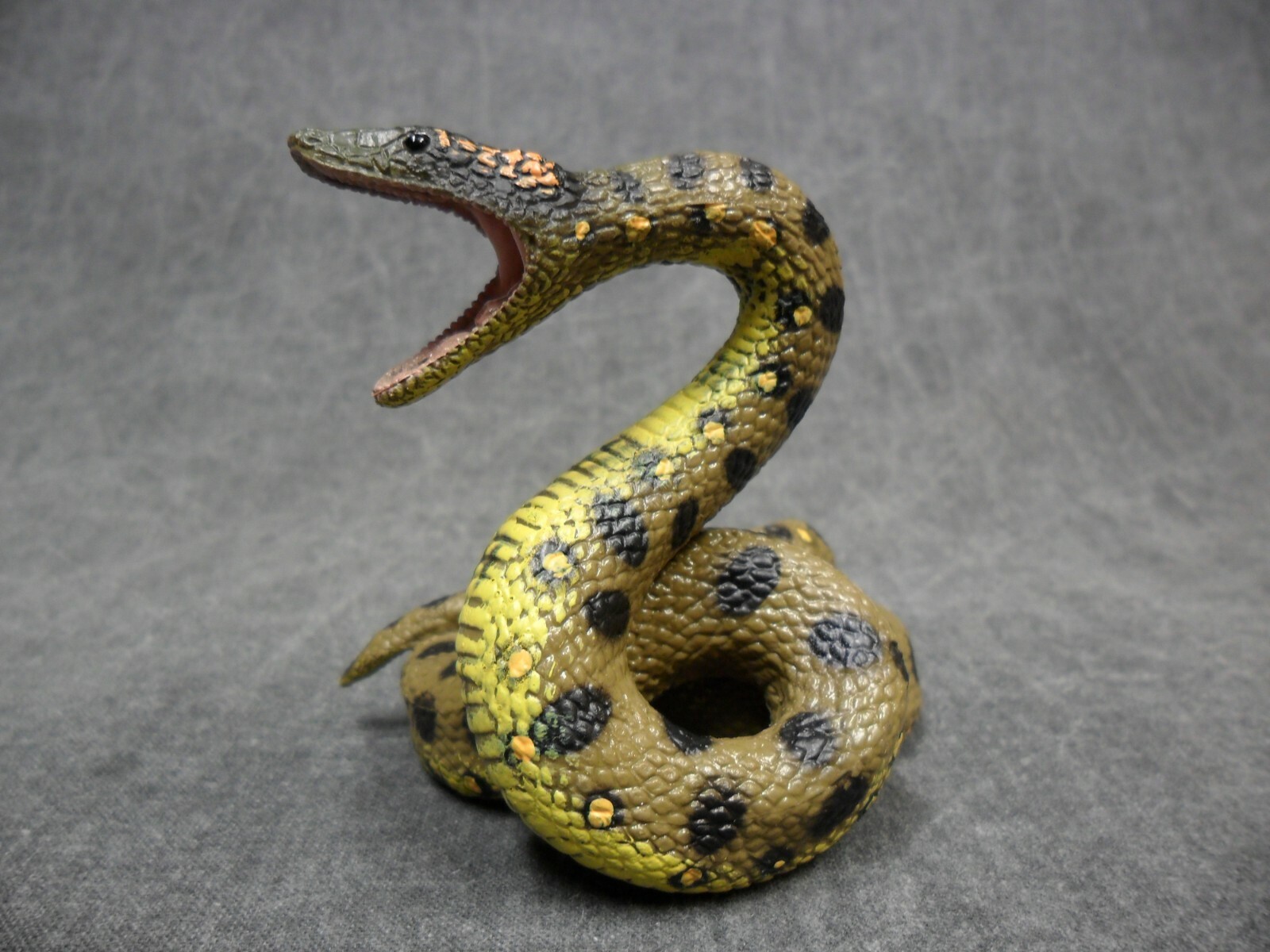 CollectA NIP * Green Anaconda * 88688 Wildlife Snake Model Toy Figurine