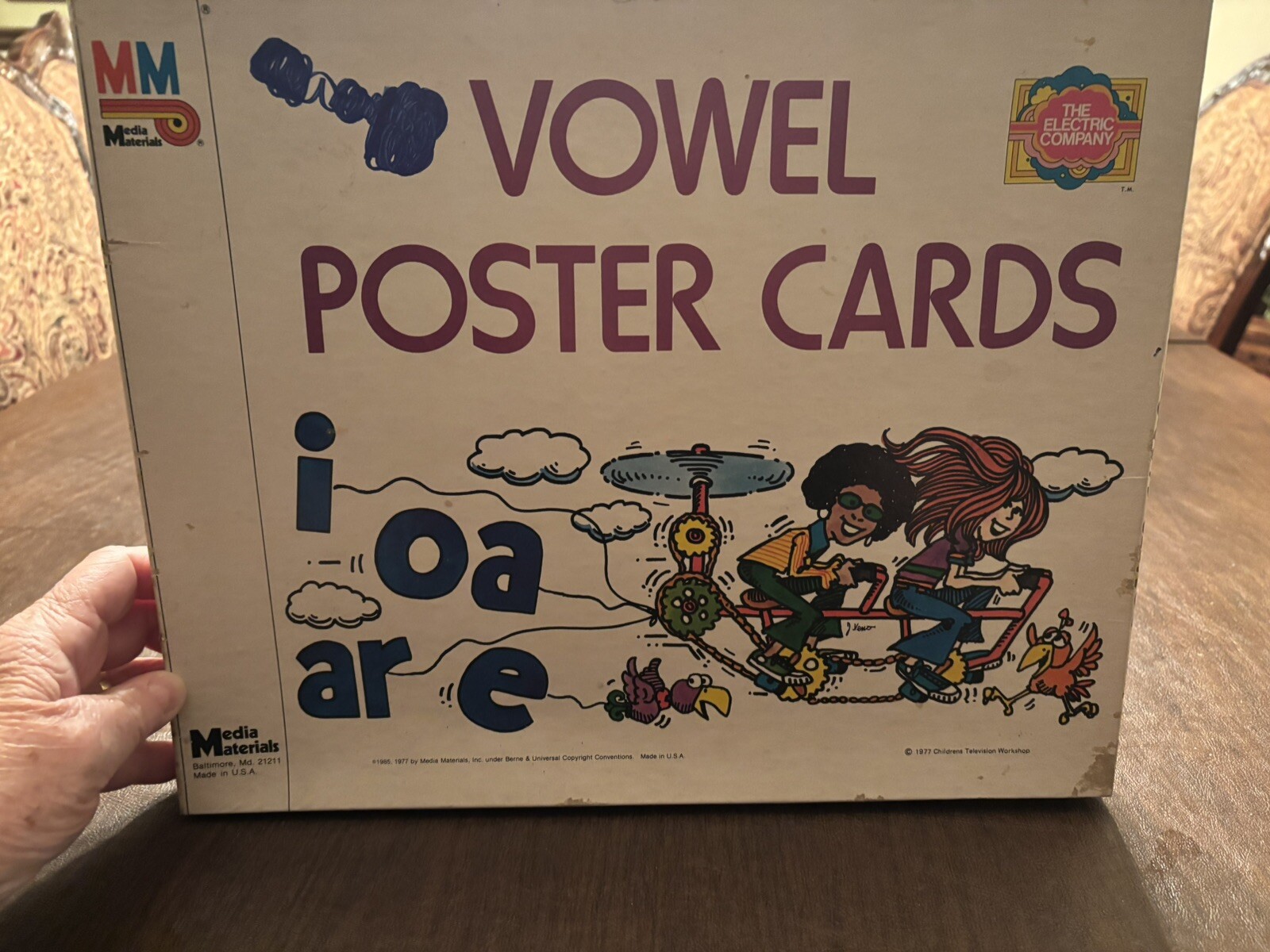 The Electric Company 1977 -20-Vowel Poster Cards