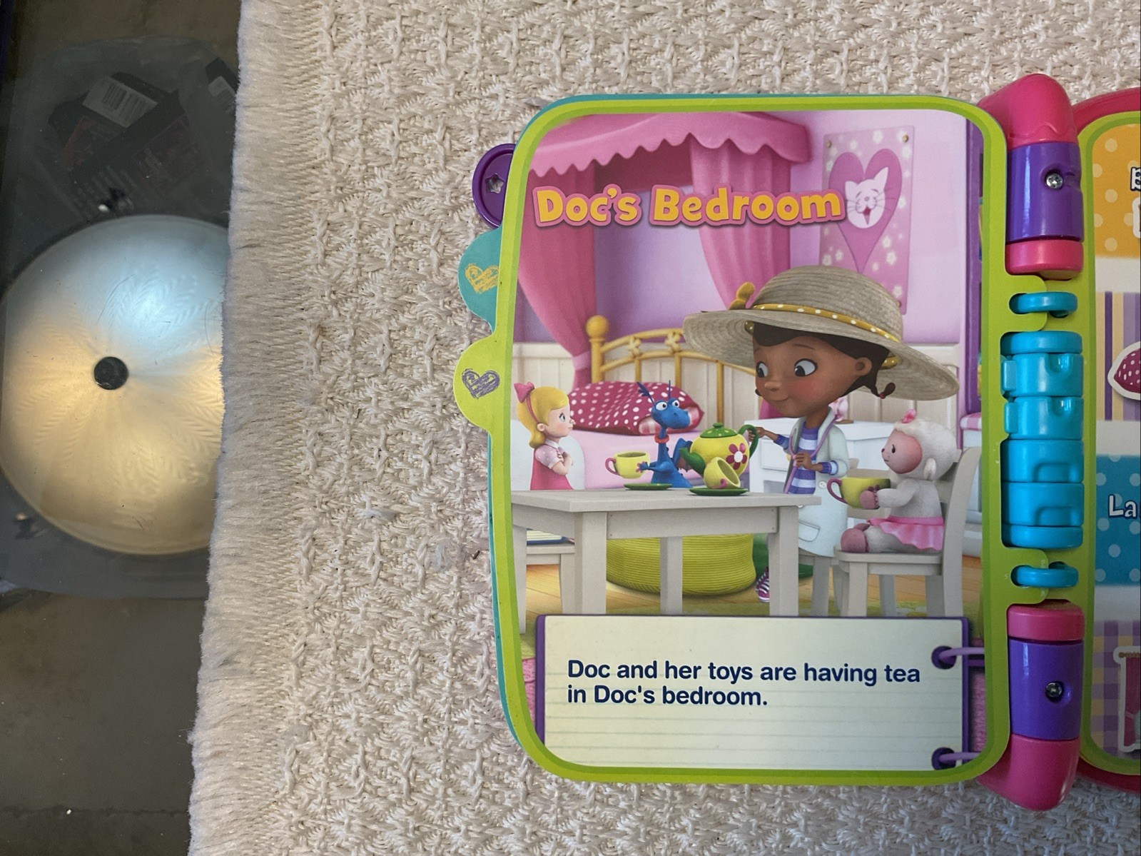 VTech Disney Jr. Doc McStuffins Discover and Learn BIG BOOK OF BOO-BOOS – Works!