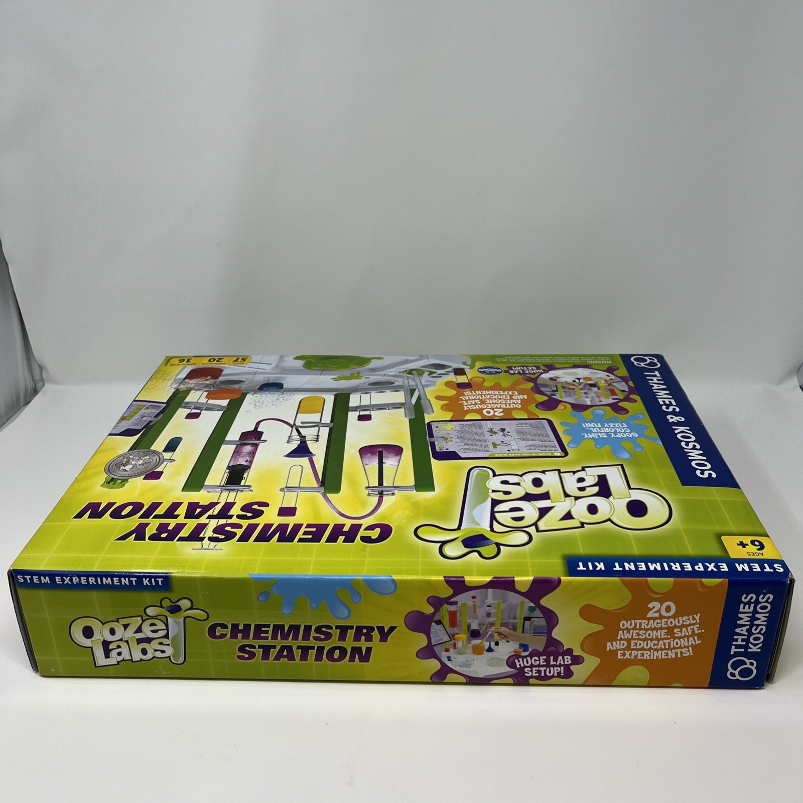 Thames & Kosmos Ooze Labs Chemistry Station STEM Experiment Kit 20 Experiments