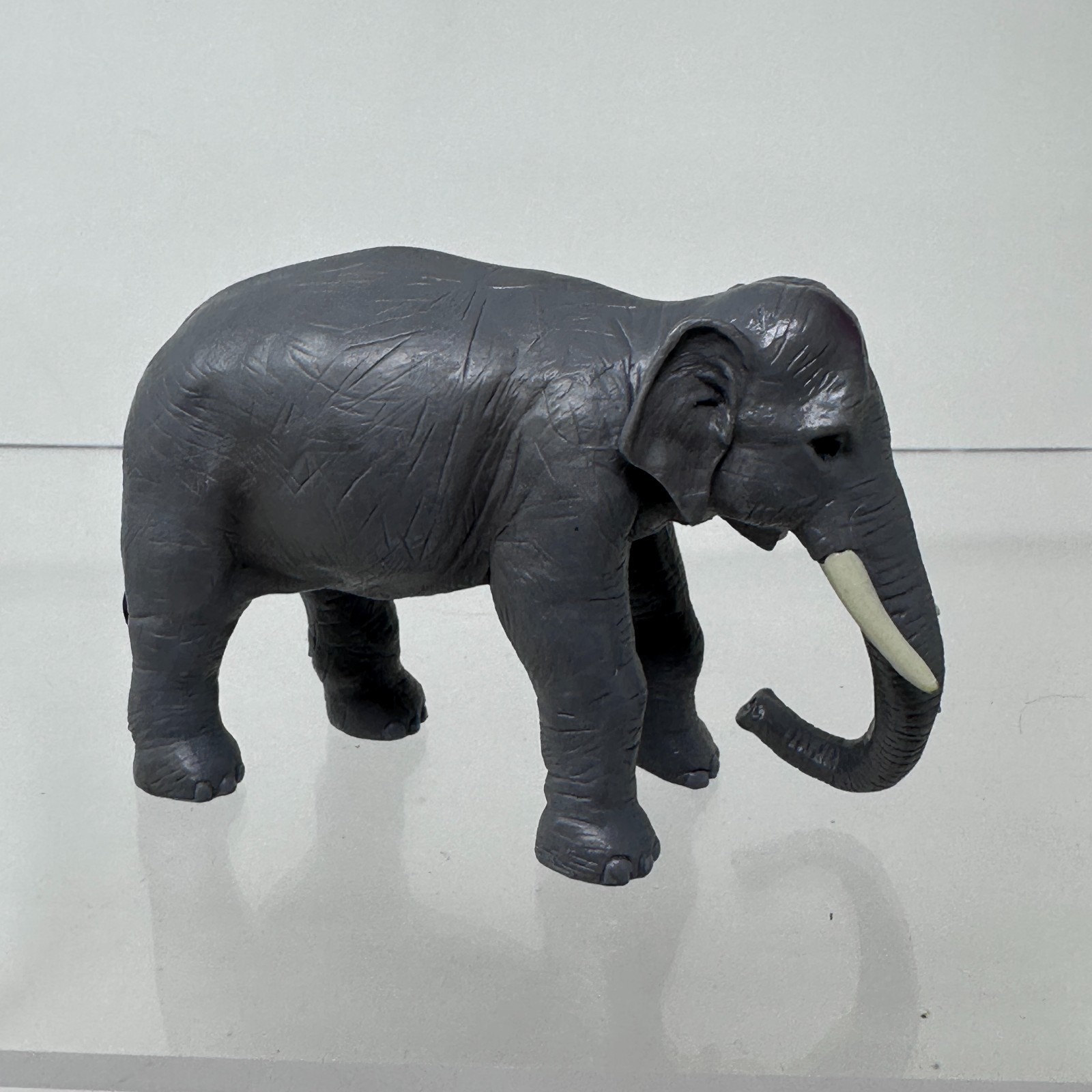 Battat Terra African Elephant Figure Gray Wildlife Zoo Jungle Animal Figurine 5″