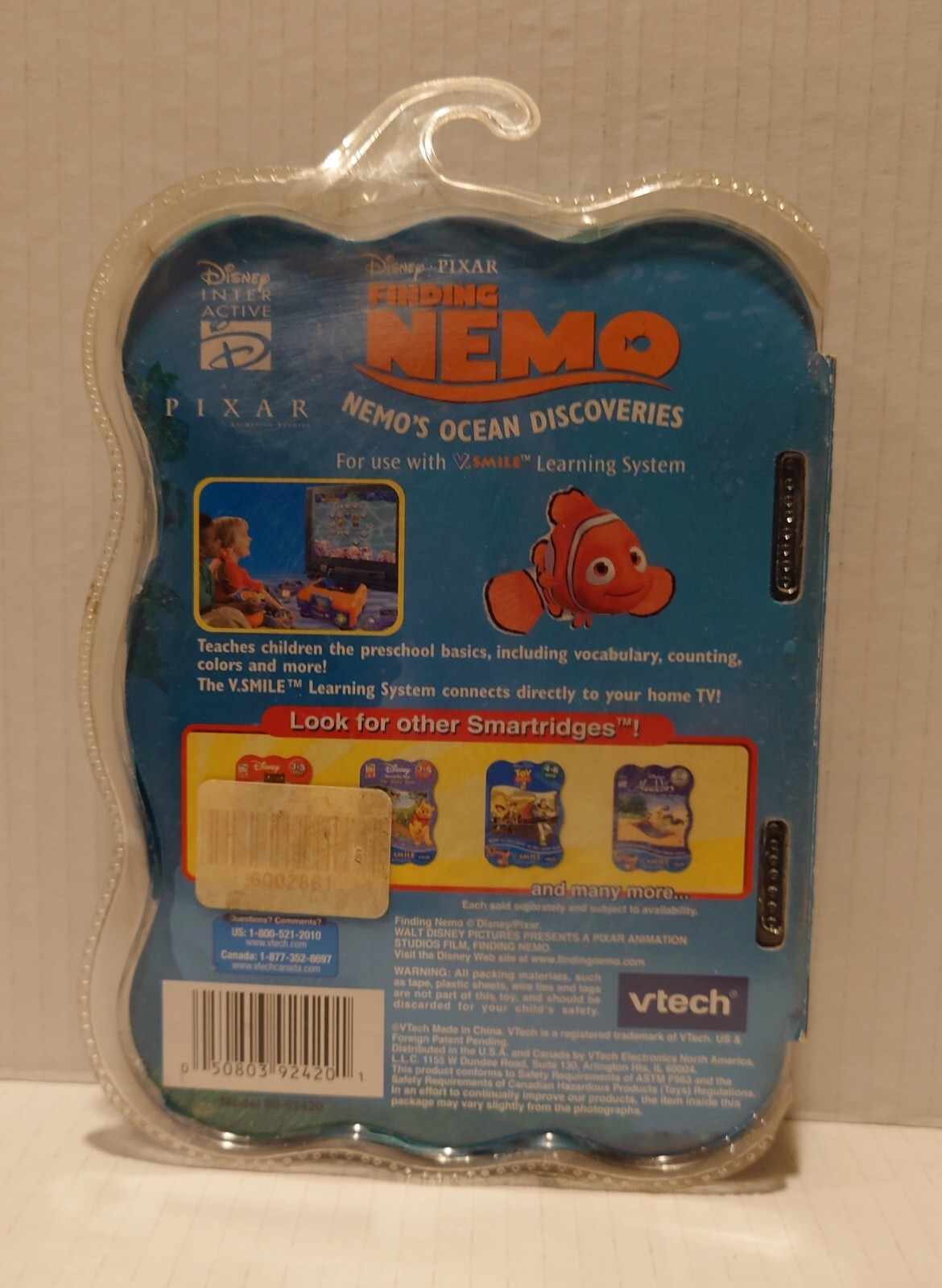 Vtech vsmile game Finding Nemo New in box but box is damaged and has wear on it