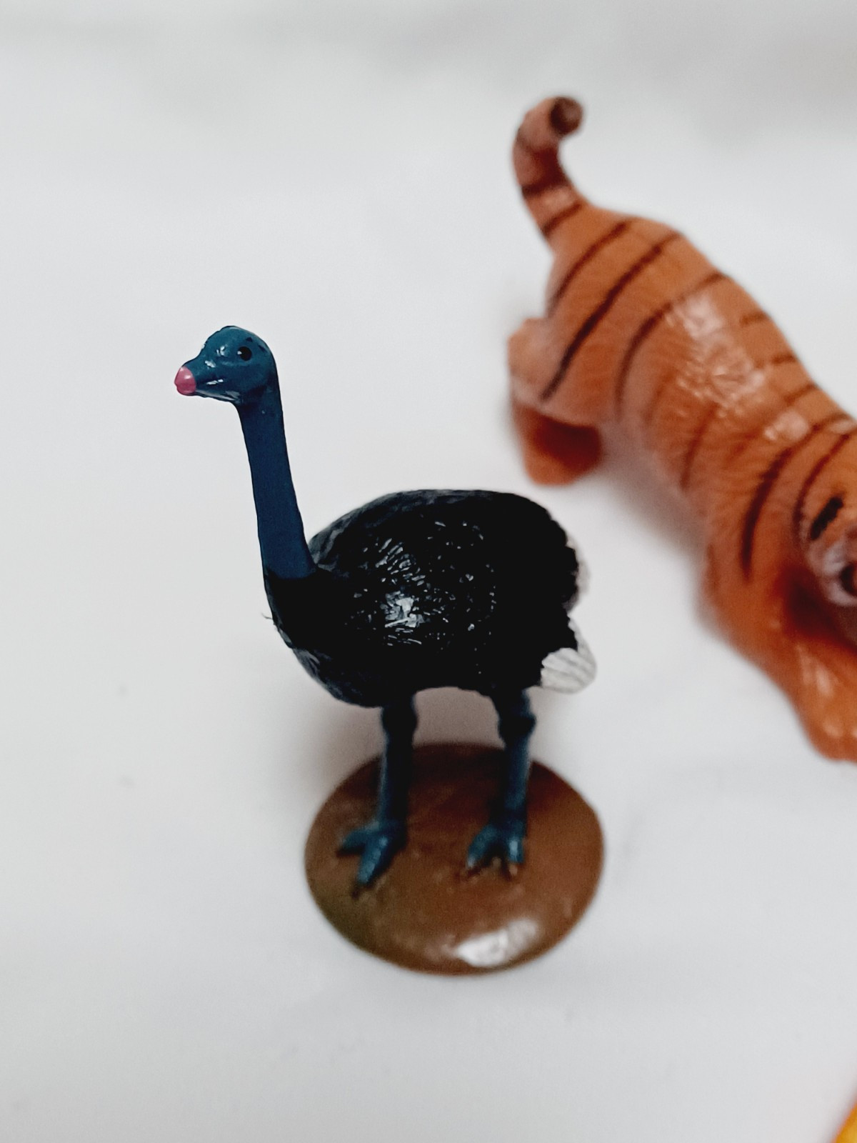 K&M Safari animals Small Pretend Play Wildlife Lot Of 10 Tiger Zebra Giraffe Etc