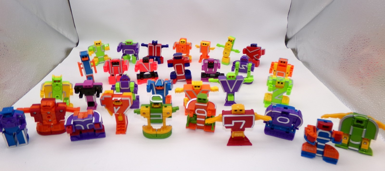 Alpha-Bots Transforming Alphabet & Numbers Numbers Complete Alphabet Incomplete