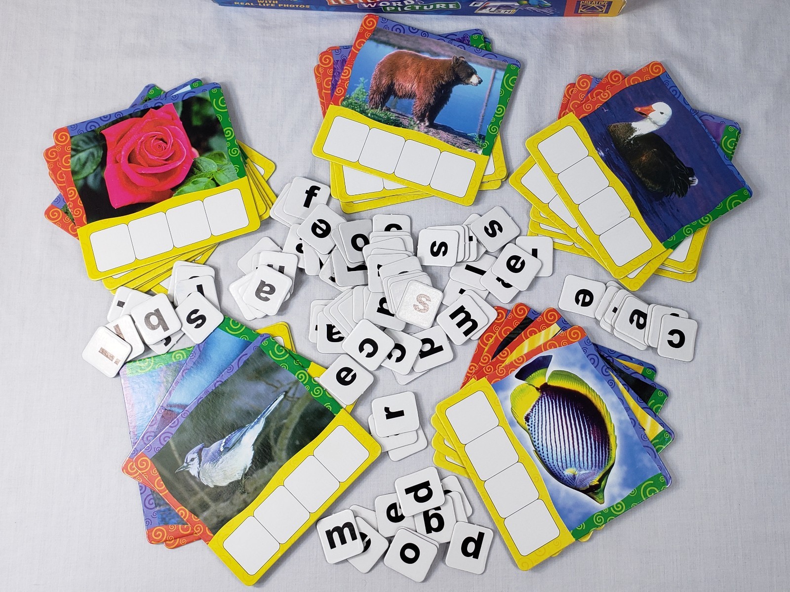 Vintage Spelling Game Letter Word Picture Ages 4-8 Colorful Creative Pre-owned