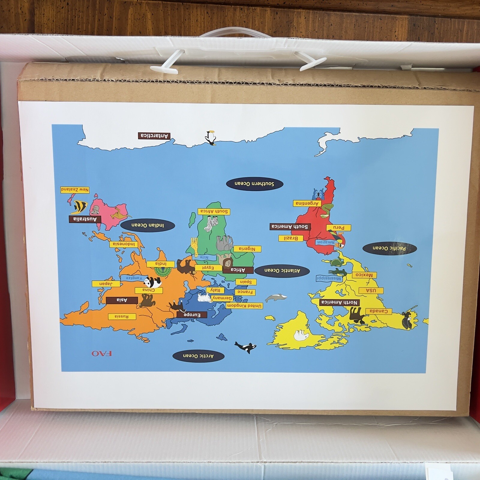FAO Schwarz 52″ Big World Map Hanging Play Map 60 Removable Pcs Complete in Box