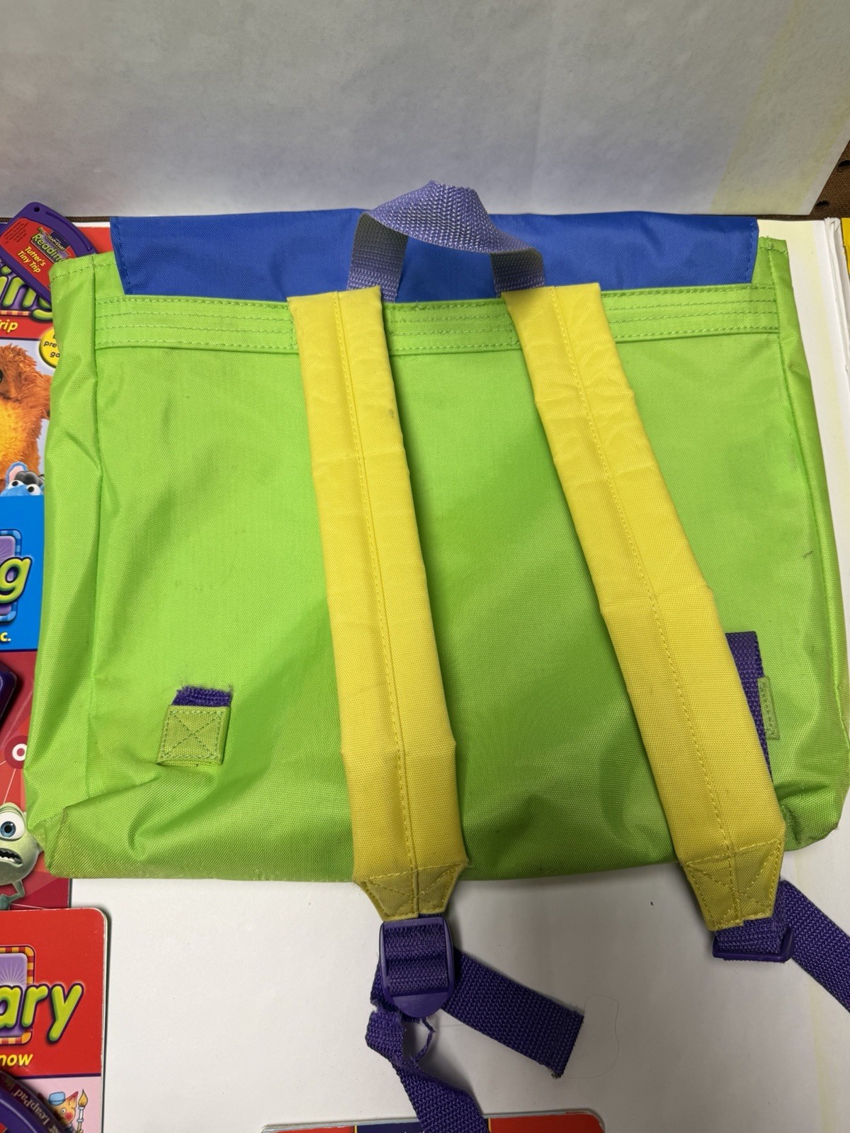 2001 LEAP FROG LEAP PAD LEARNING SYSTEM 7 BOOKS & 6 GAMES & BACKPACK